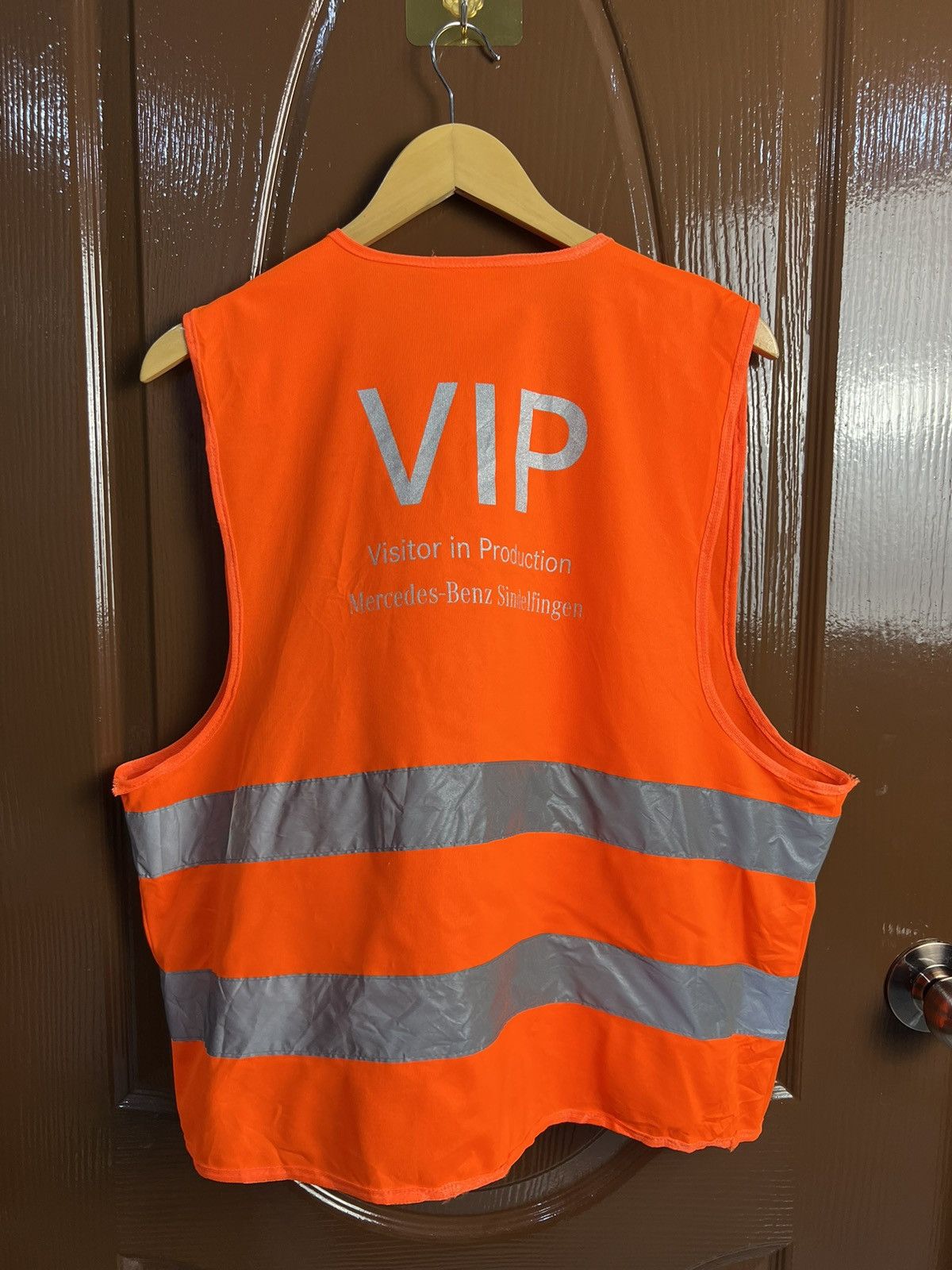 Mercedes-Benz 🔥Mercedes Benz VIP Safety Vest Size US M / EU 48-50 / 2 - 4 Thumbnail