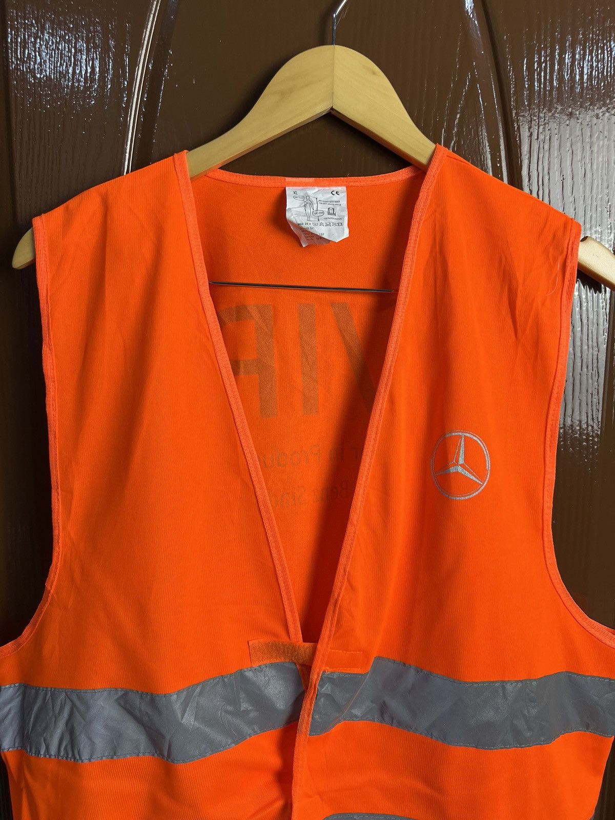 Mercedes-Benz 🔥Mercedes Benz VIP Safety Vest Size US M / EU 48-50 / 2 - 5 Thumbnail