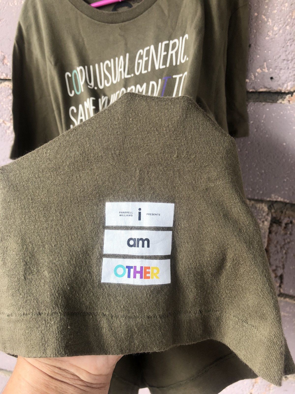 Pharrell Rare PHARRELL WILLIAMS I Am Other Uniqlo Shirt Size US L / EU 52-54 / 3 - 3 Thumbnail