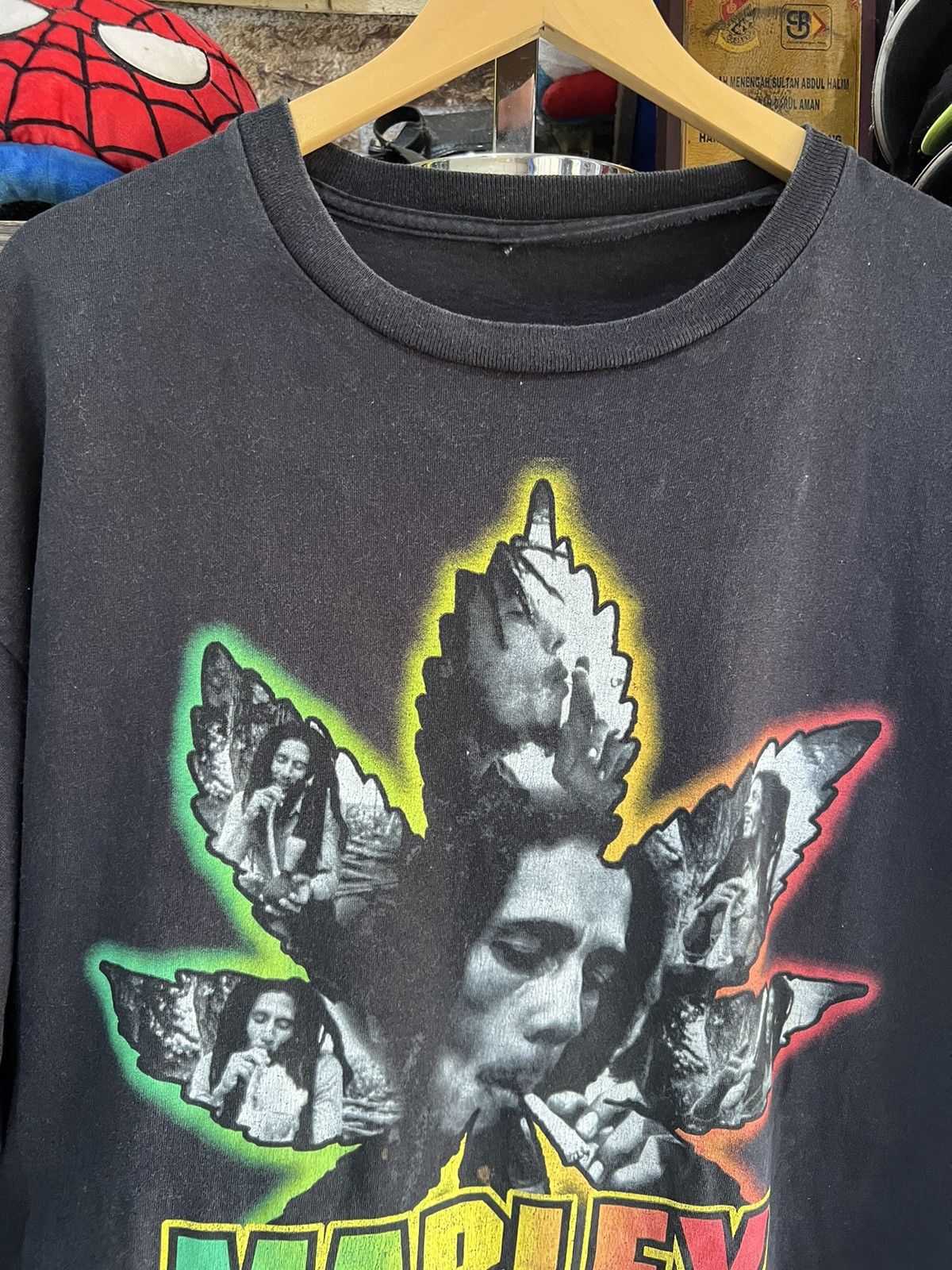 Bob Marley 🔥Vintage 2007 Bob Marley Marijuana Tees Size US XL / EU 56 / 4 - 5 Thumbnail