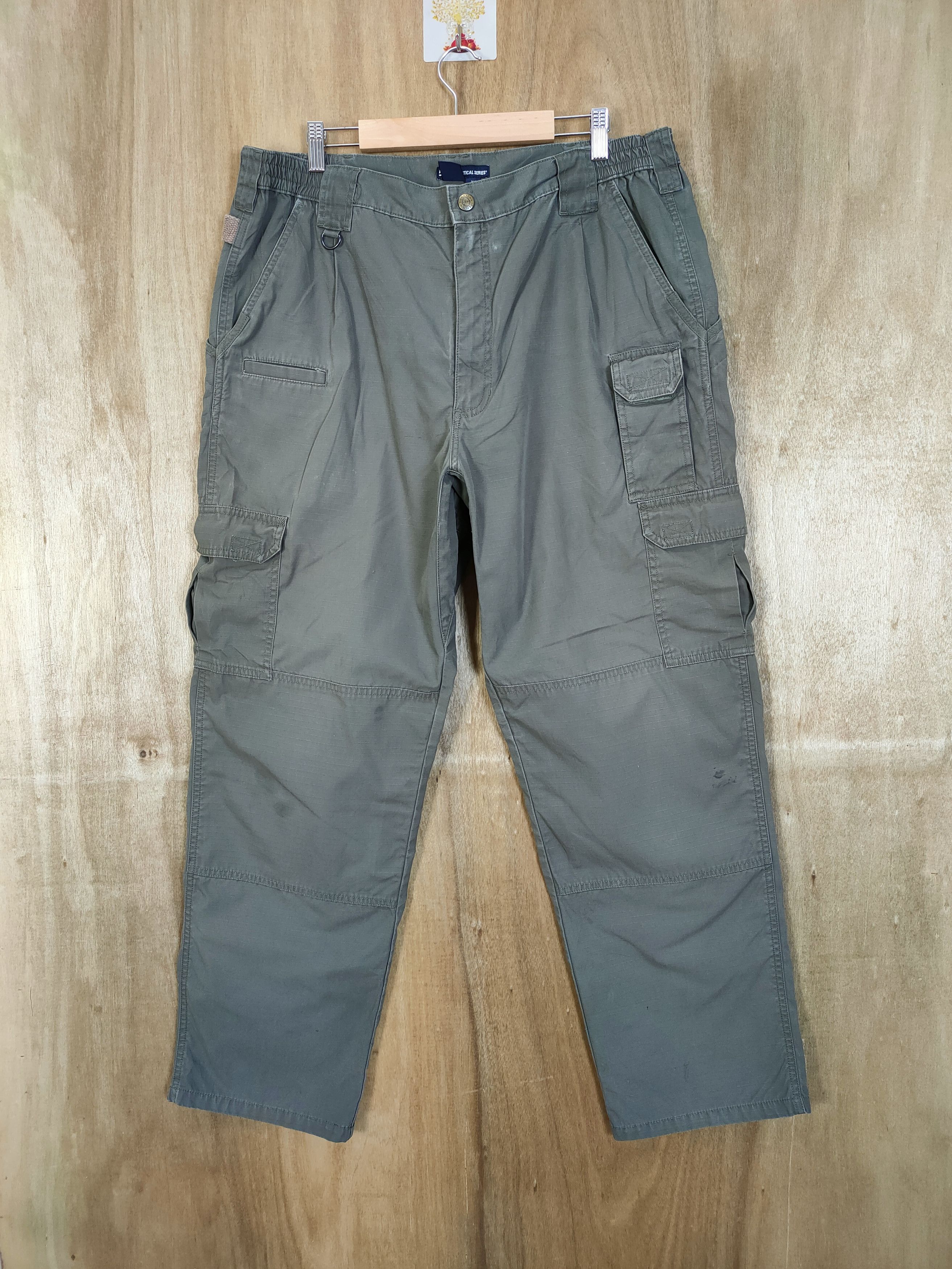 5.11 5.11 TACTICAL CARGO PANTS MULTIPOCKET TACTICAL Size US 38 / EU 54 - 1 Thumbnail