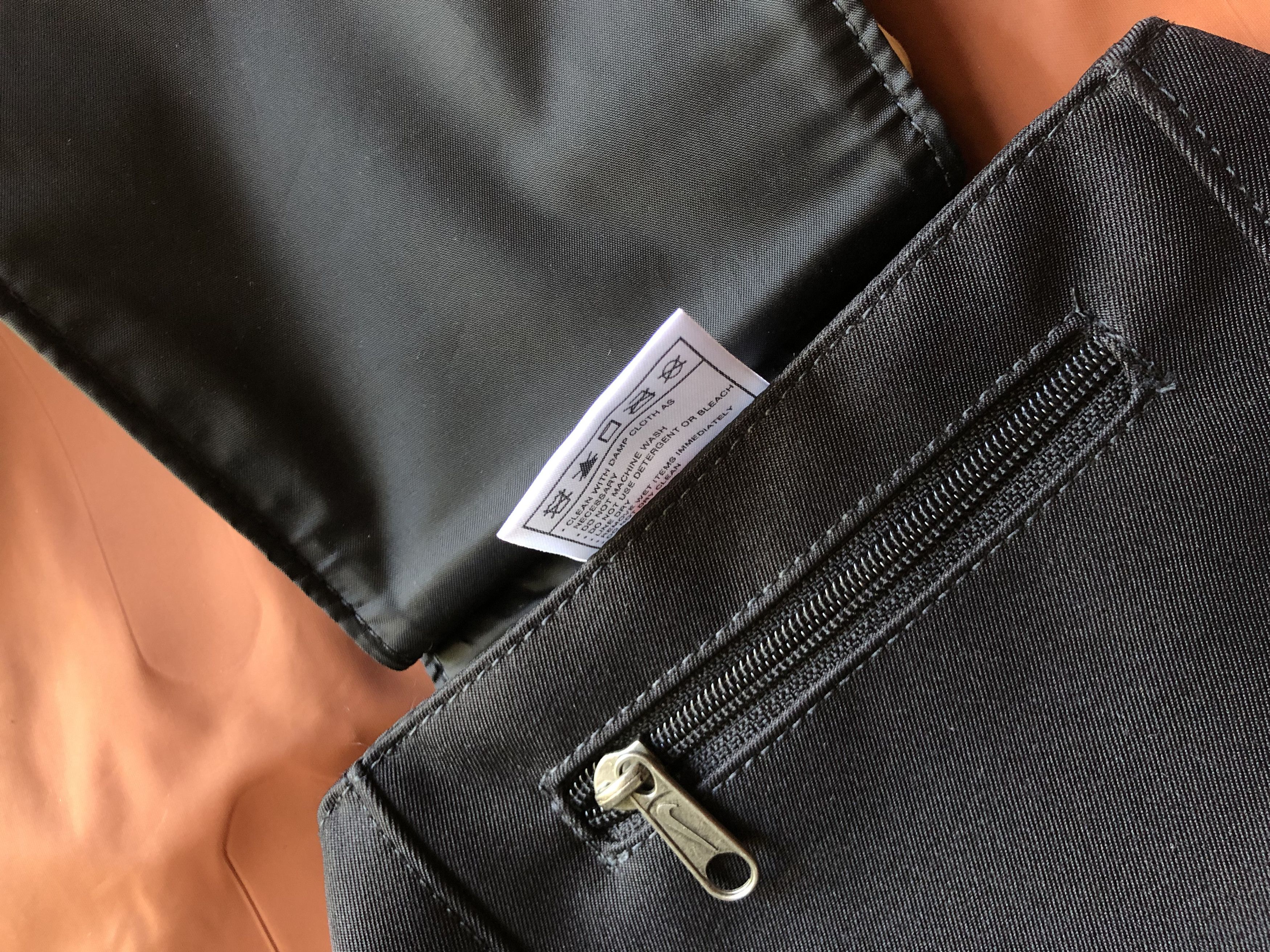 Nike Vintage Nike Crossbody Bag Size ONE SIZE - 8 Thumbnail