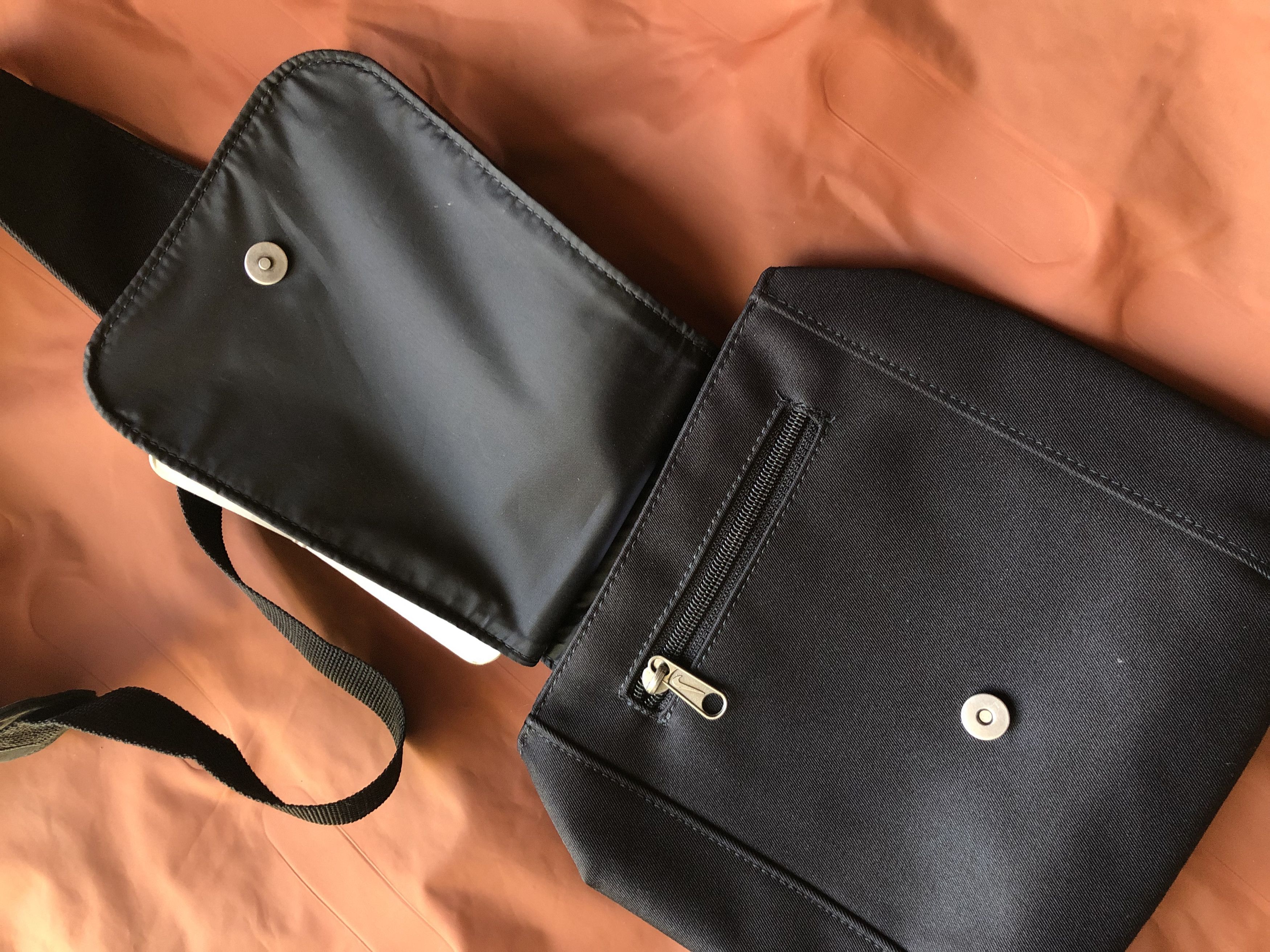 Nike Vintage Nike Crossbody Bag Size ONE SIZE - 6 Thumbnail