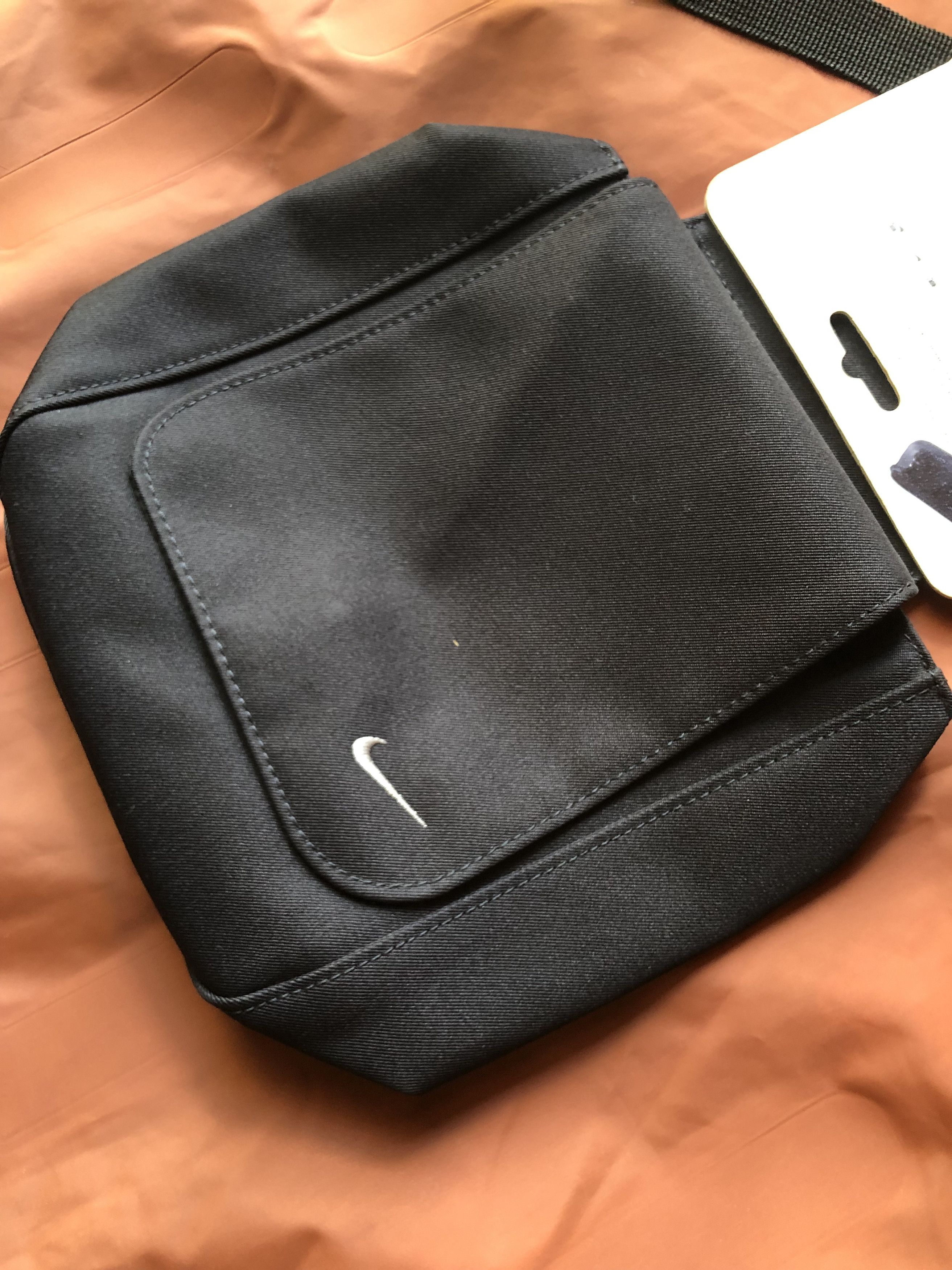 Nike Vintage Nike Crossbody Bag Size ONE SIZE - 2 Thumbnail