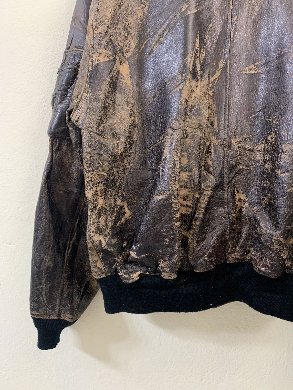 Avirex Vintage Avirex Leather Jacket Size US M / EU 48-50 / 2 - 15 Thumbnail