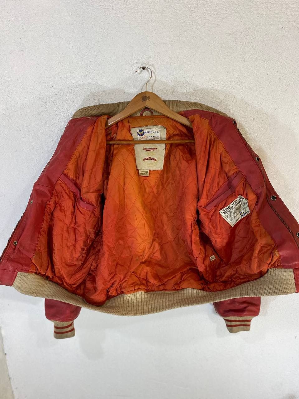 Avirex Vintage Avirex USA Full Leather Varsity Jacket Embroidered Size US L / EU 52-54 / 3 - 3 Thumbnail