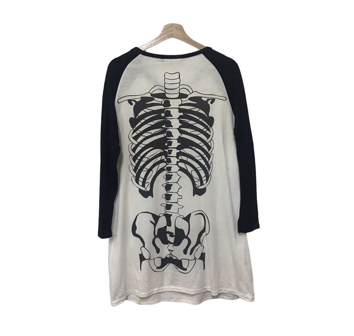 Japanese Brand Vintage Skeleton Long Sleeve Big Logo Size US S / EU 44-46 / 1 - 3 Thumbnail