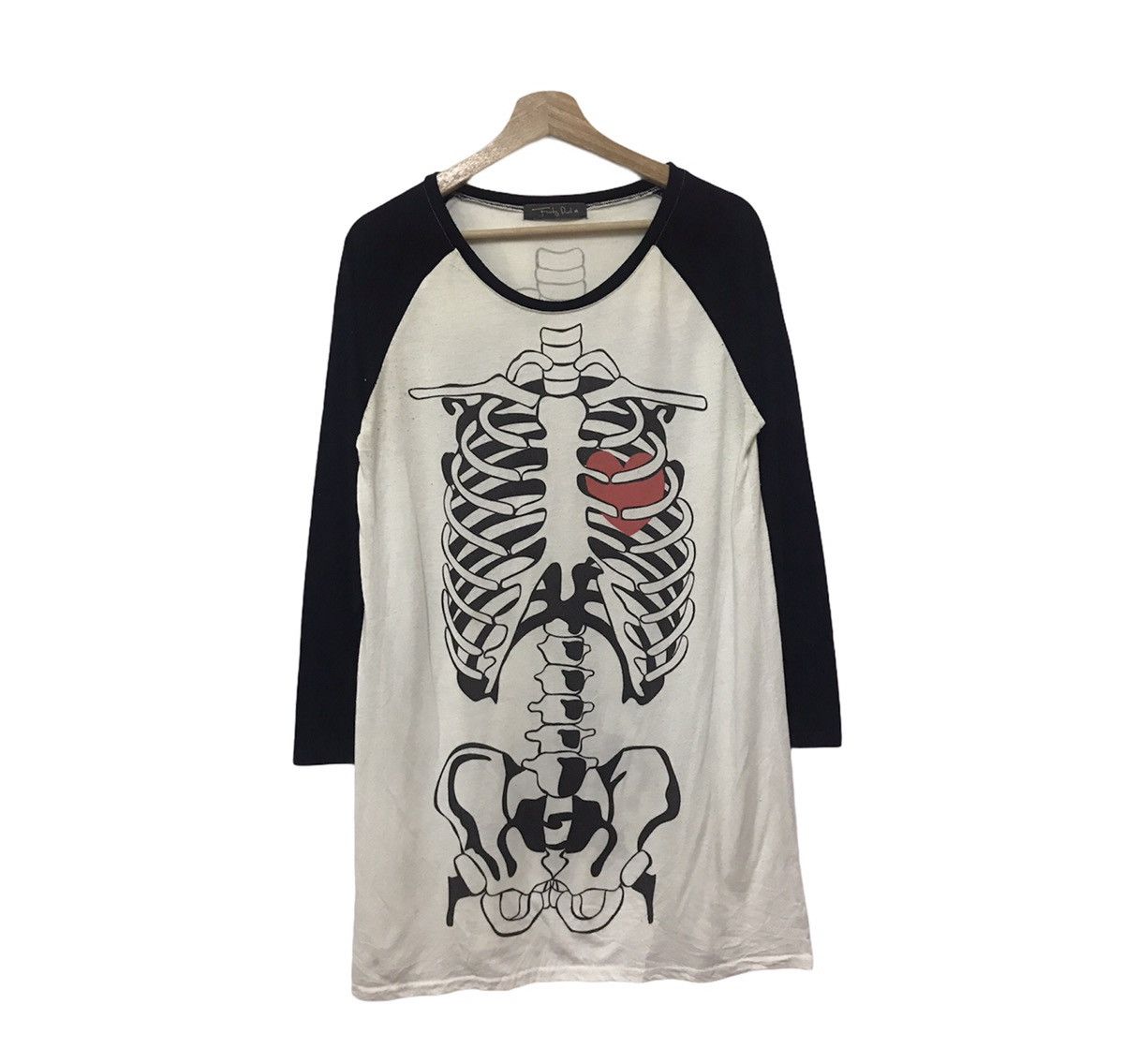 Japanese Brand Vintage Skeleton Long Sleeve Big Logo Size US S / EU 44-46 / 1 - 2 Thumbnail