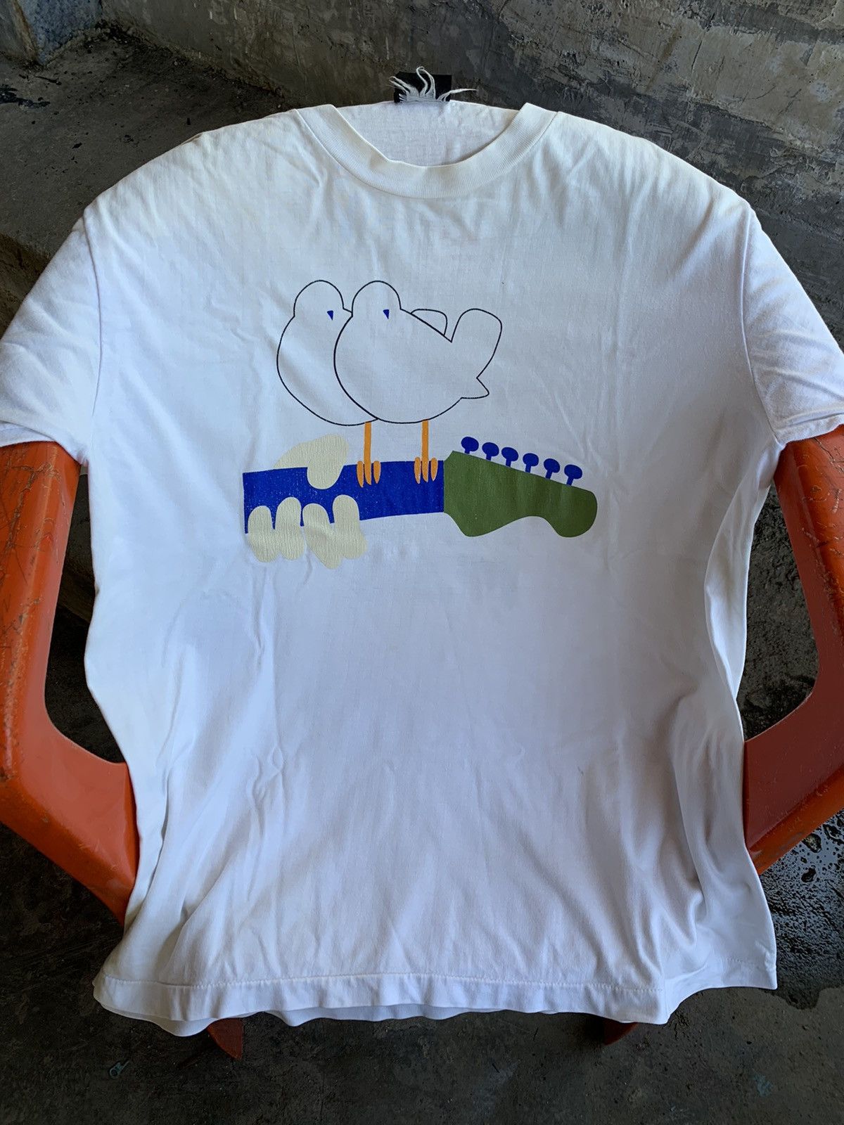 image of Vintage 94 Woodstock Music Festival T-Shirt in White, Men's (Size Medium)