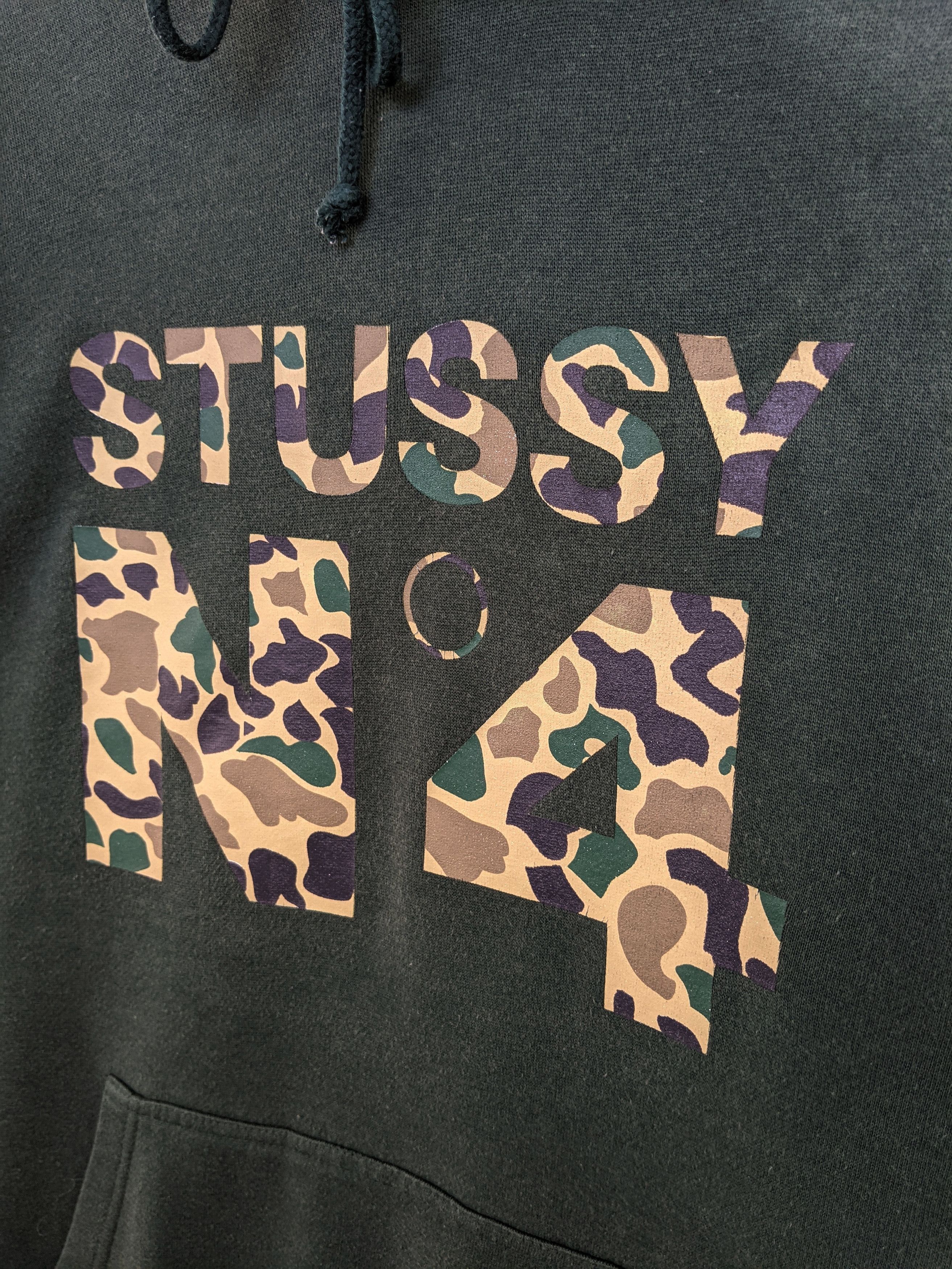 Stussy Vintage Stussy Camo Monogram Logo Hoodie/Size M Size US M / EU 48-50 / 2 - 5 Thumbnail