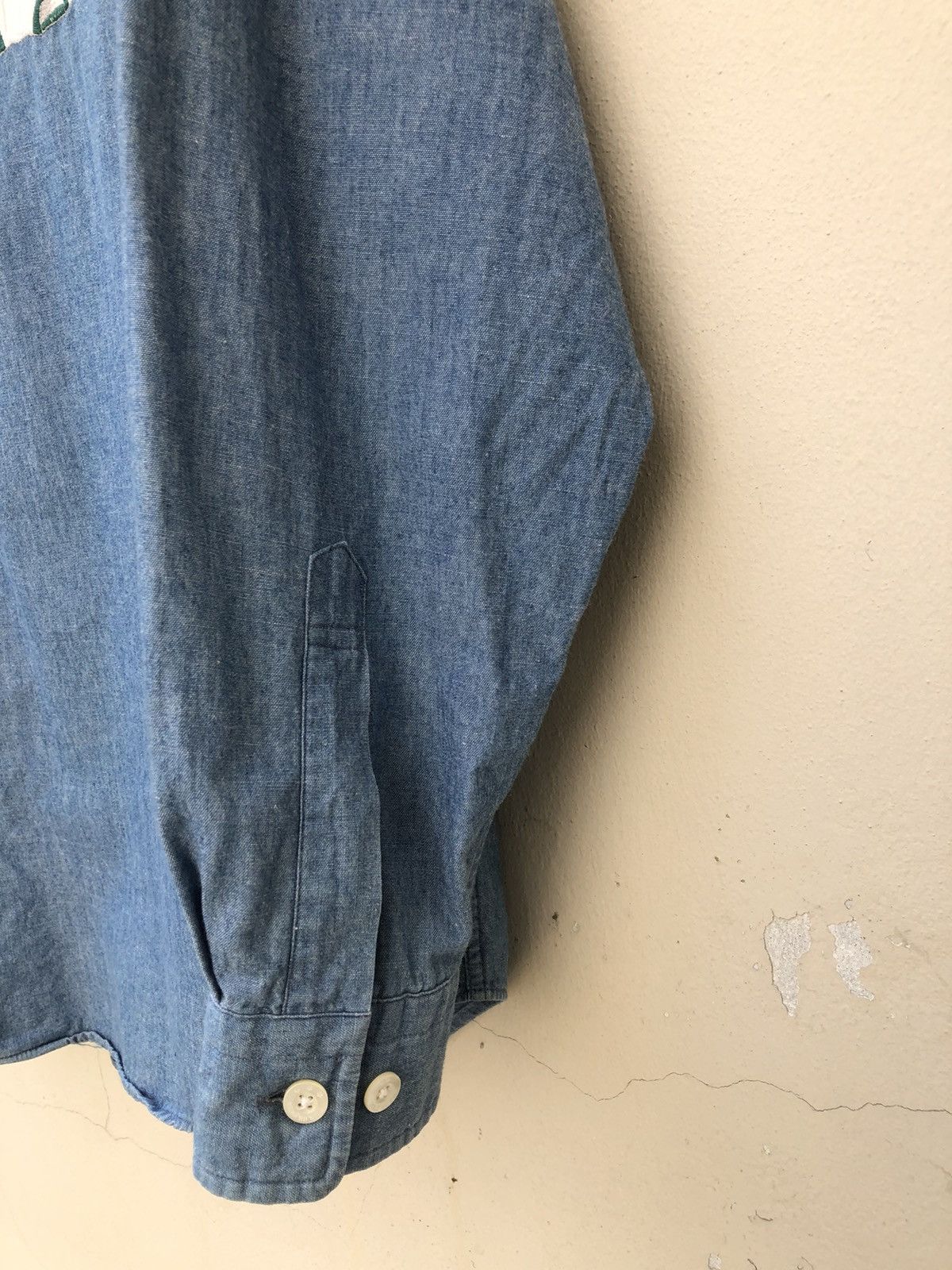 Vintage Vintage 90s Mise Au Green Drying Laundry Chambray Shirt Size US L / EU 52-54 / 3 - 9 Thumbnail