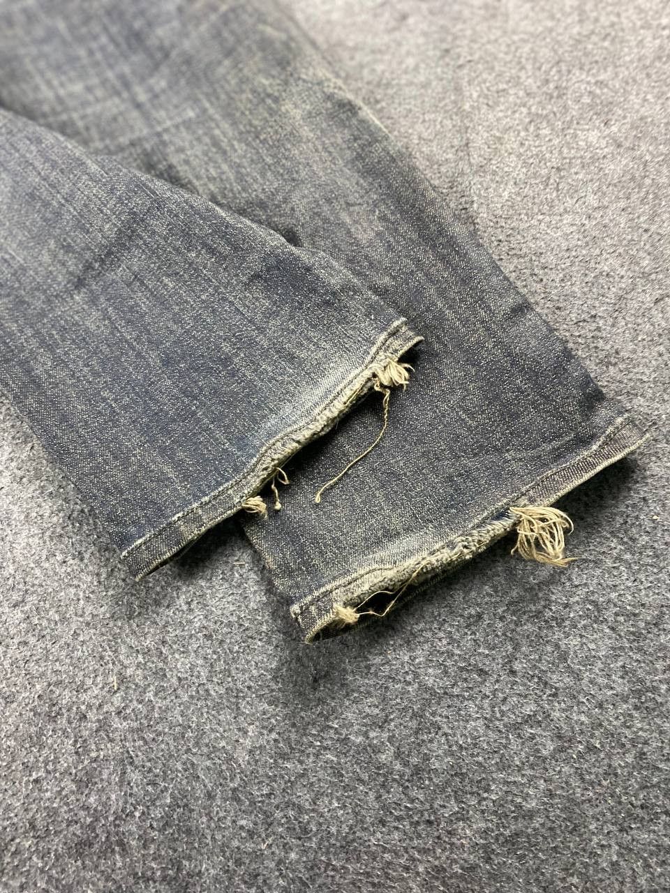 Japanese Brand back number black label distressed denim Size 32" / US 10 / IT 46 - 4 Thumbnail