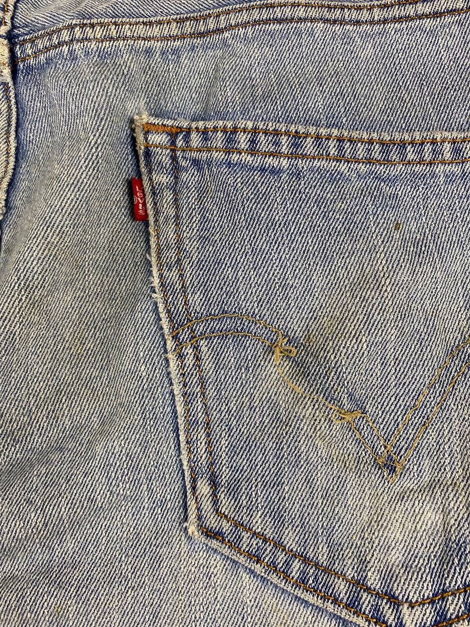 Levi's vintage levis 550 relaxed fit distressed denim Size US 39 - 5 Thumbnail