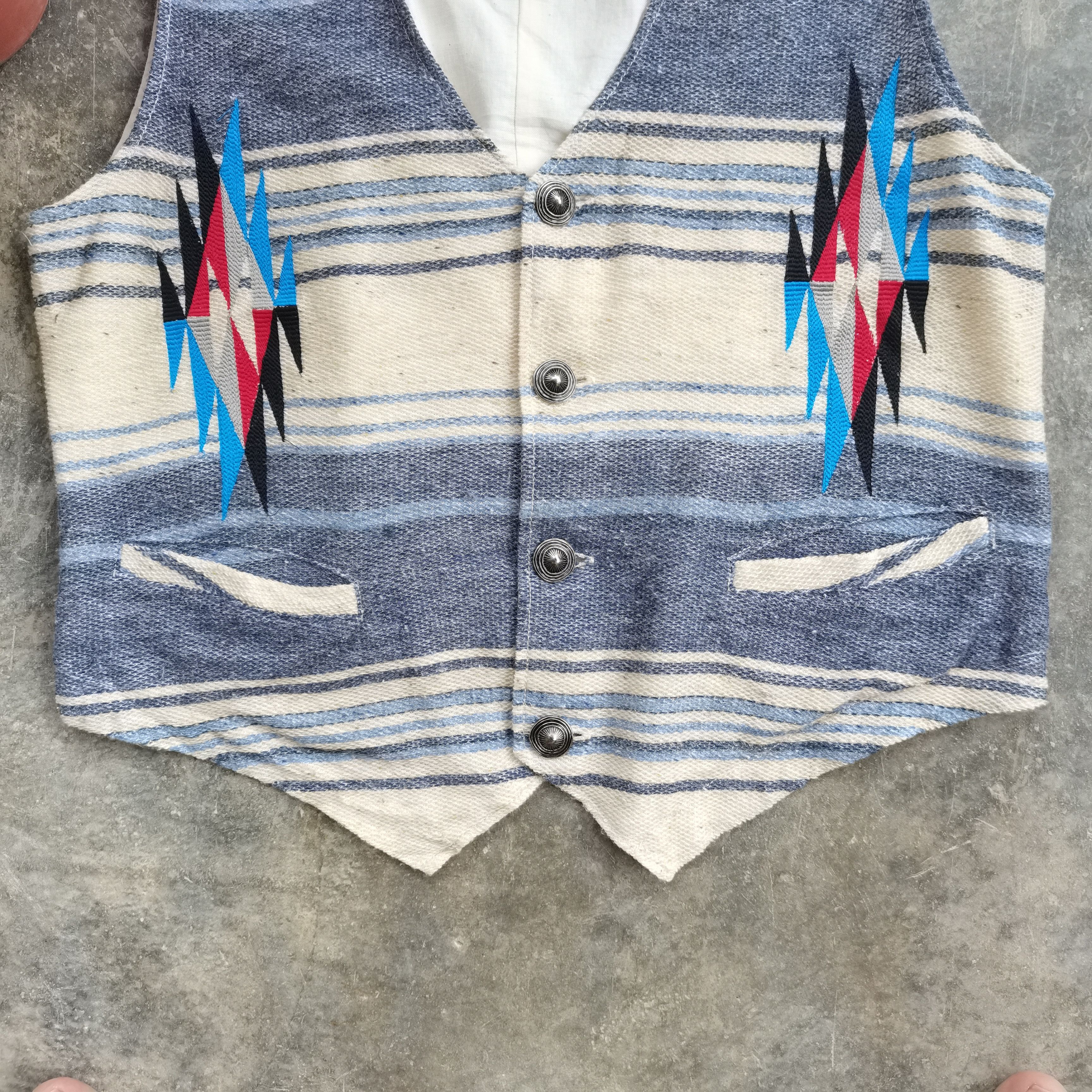Vintage Vintage 90s 🔥 SANFORIZED Native Vests Japan Made Size US L / EU 52-54 / 3 - 3 Thumbnail