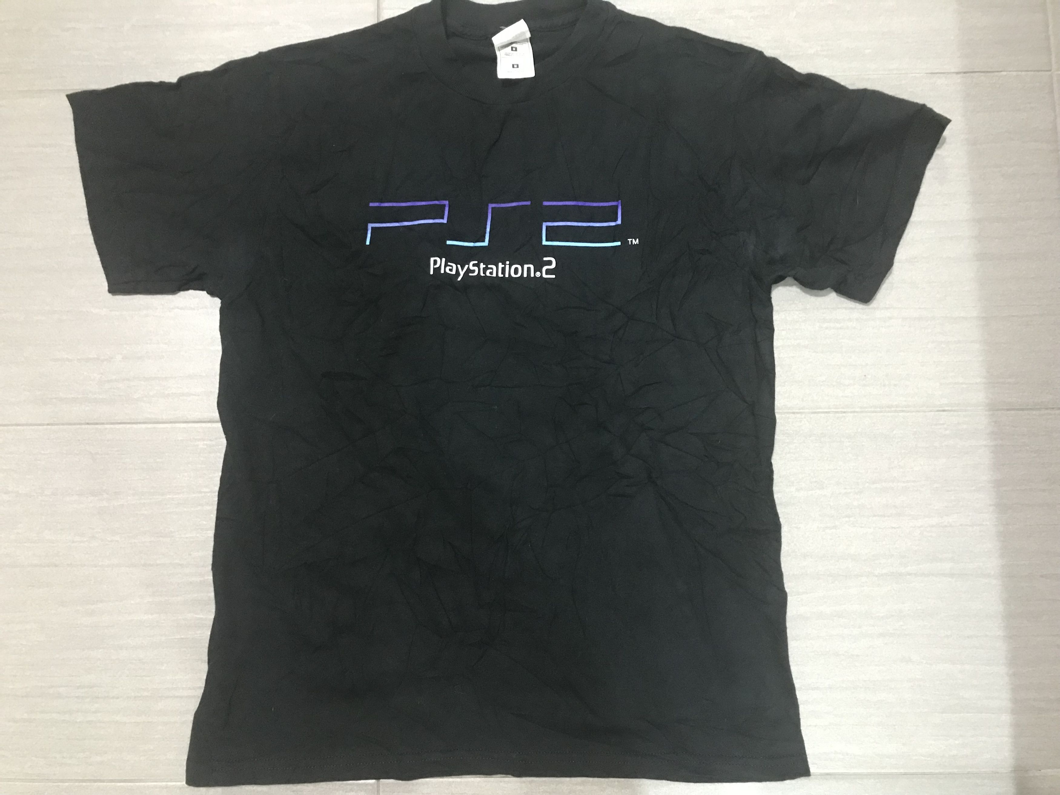 Playstation VINTAGE 2000 PLAYSTATION 2 CONSOLE PS2 TEE SHIRT Size US M / EU 48-50 / 2 - 3 Thumbnail
