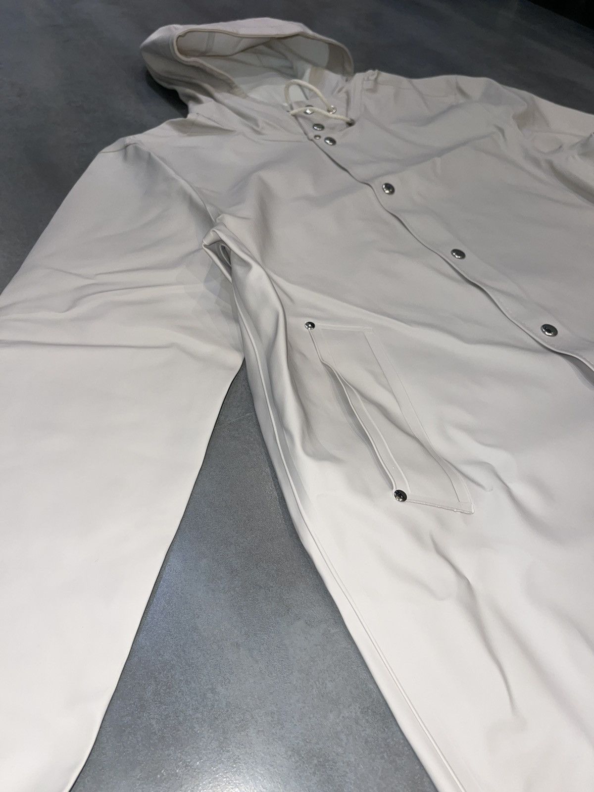 Stutterheim DS! Stutterheim Mosabacke Light Sand Raincoat Size US XL / EU 56 / 4 - 7 Thumbnail