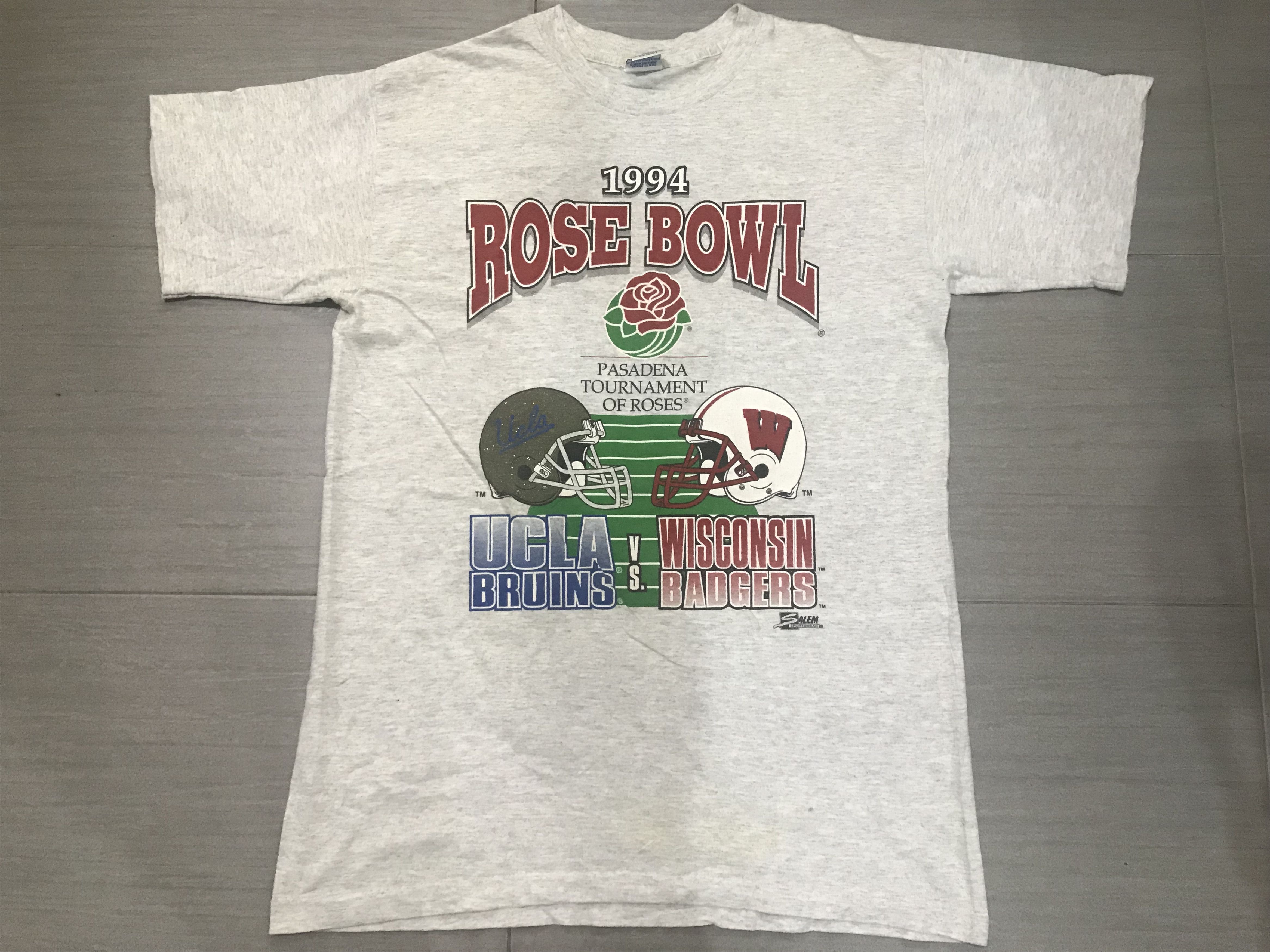 NFL VTG ROSE BOWL 1994 UCLA BRUINS WISCONSIN BADGERS TEE SHIRT Size US M / EU 48-50 / 2 - 3 Thumbnail