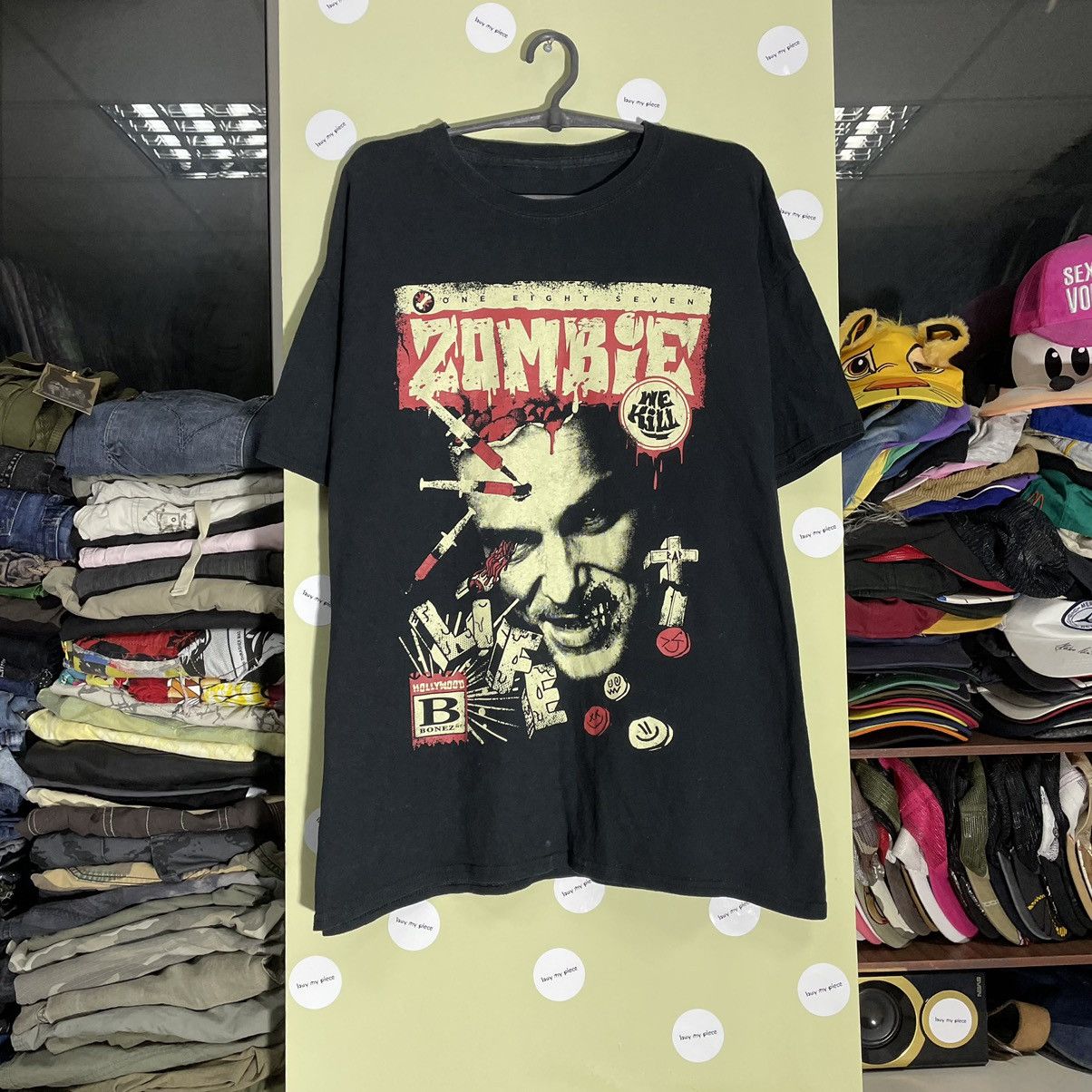Vintage Vintage Y2K Zombie Graphic Tee Grunge Horror Aesthetic XL Size US XL / EU 56 / 4 - 1 Thumbnail