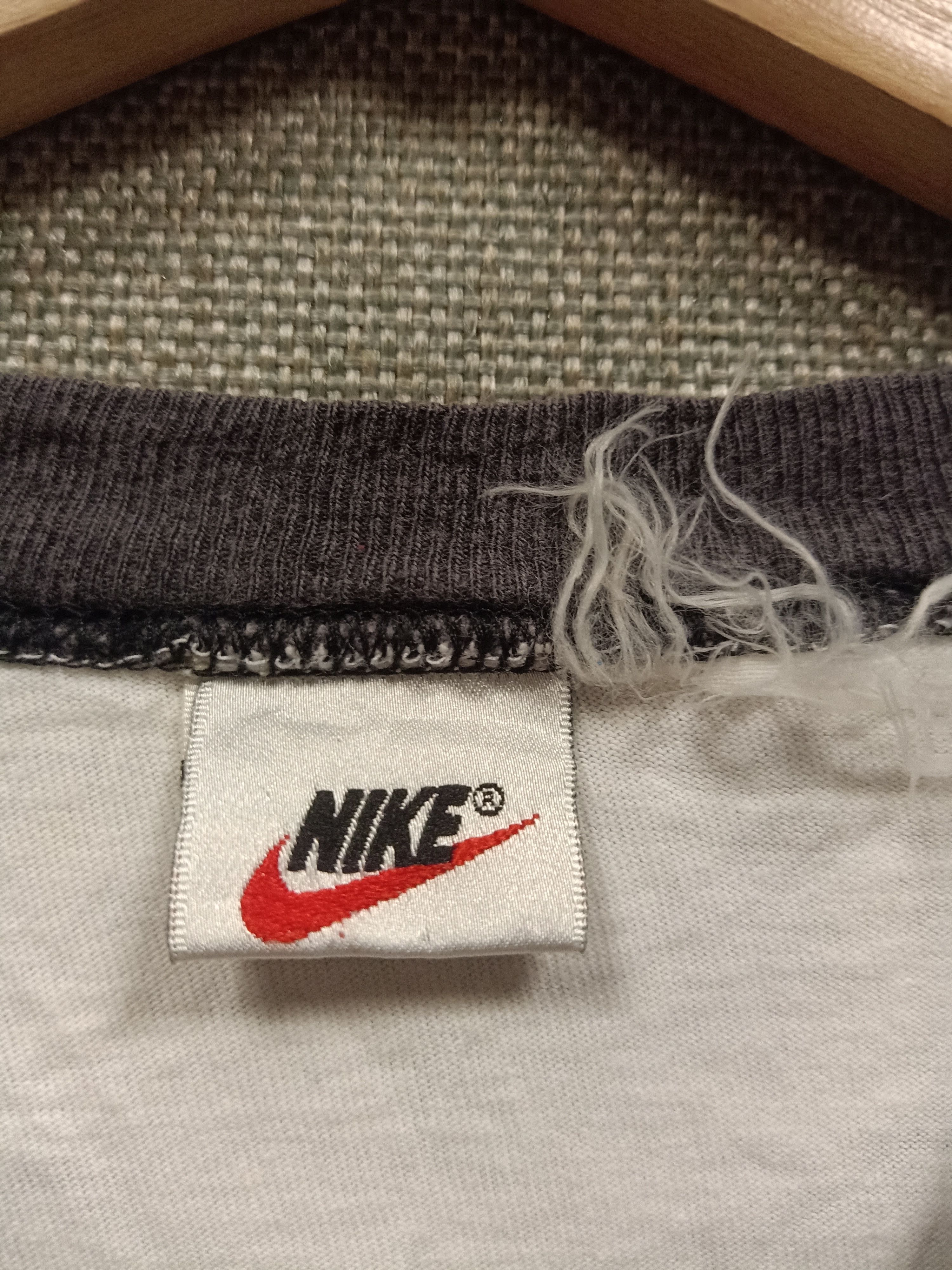Nike × Nike ACG × Vintage Vintage 90s t shirt nike spell out Size US L / EU 52-54 / 3 - 3 Thumbnail
