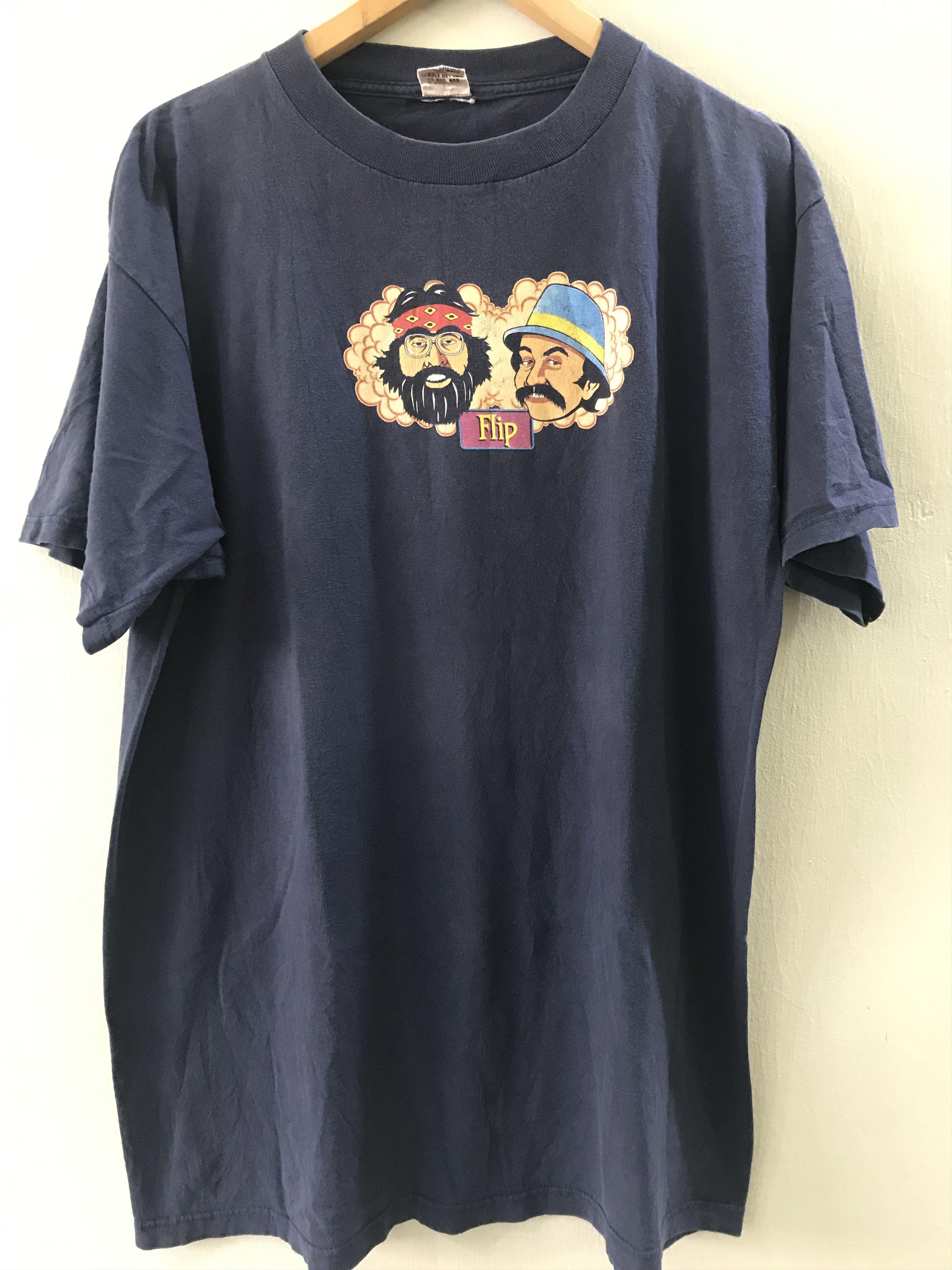 Vintage Vintage 90’s FLIP SKATEBOARDS CHEECH & CHONG Tshirt Size US XL / EU 56 / 4 - 1 Thumbnail