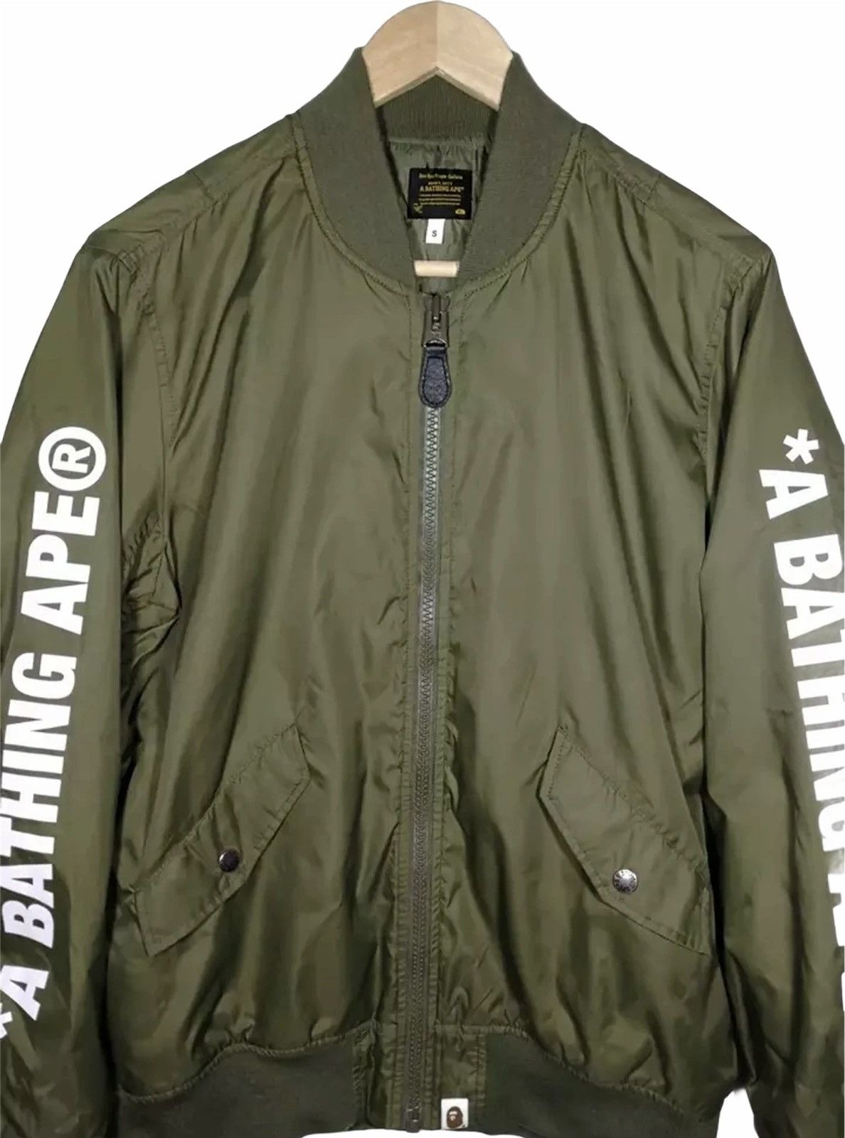 Bape A Bathing Ape bape jacket spellout logo bape bomber jacket Size US S / EU 44-46 / 1 - 3 Thumbnail