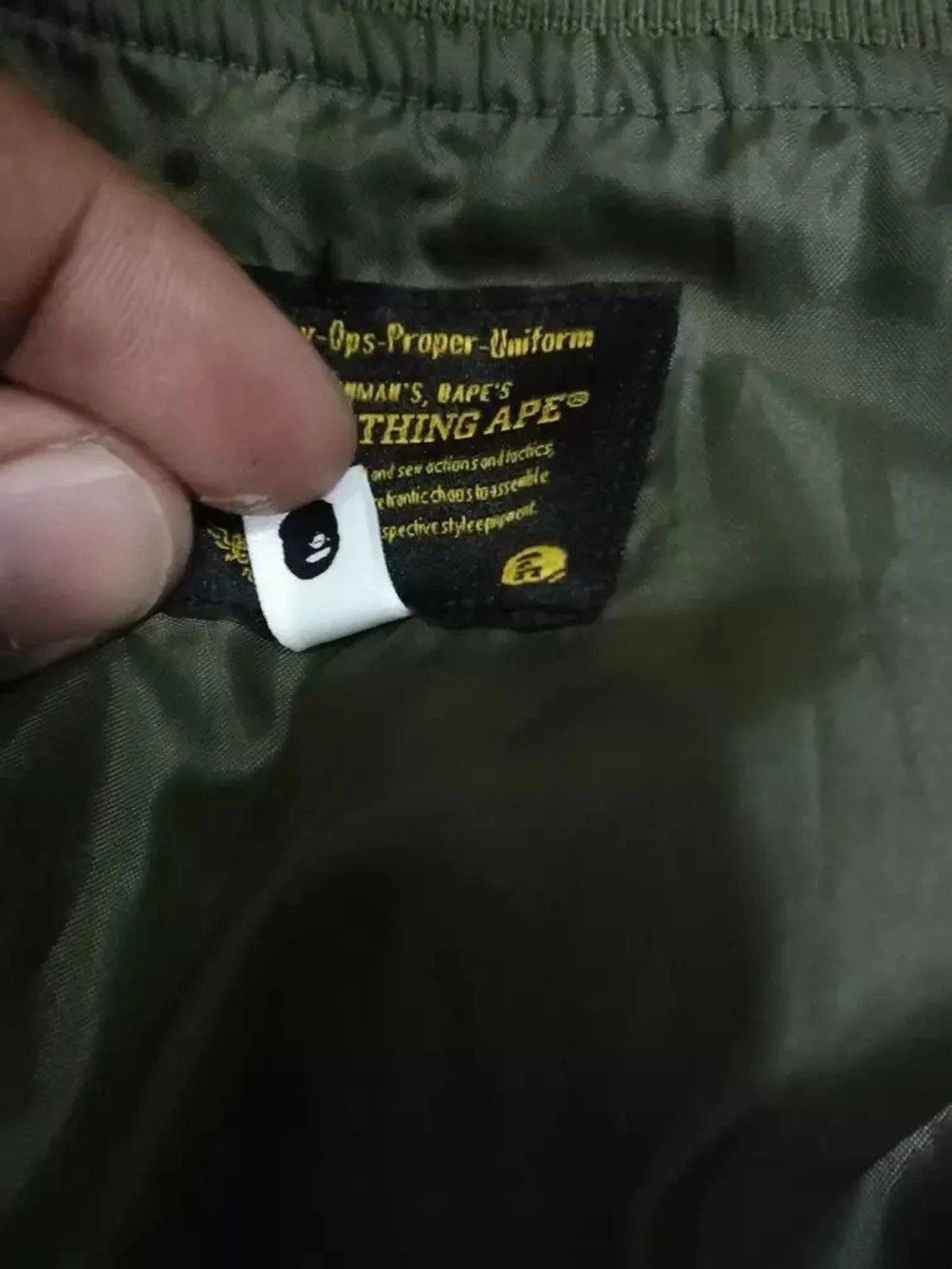 Bape A Bathing Ape bape jacket spellout logo bape bomber jacket Size US S / EU 44-46 / 1 - 6 Thumbnail