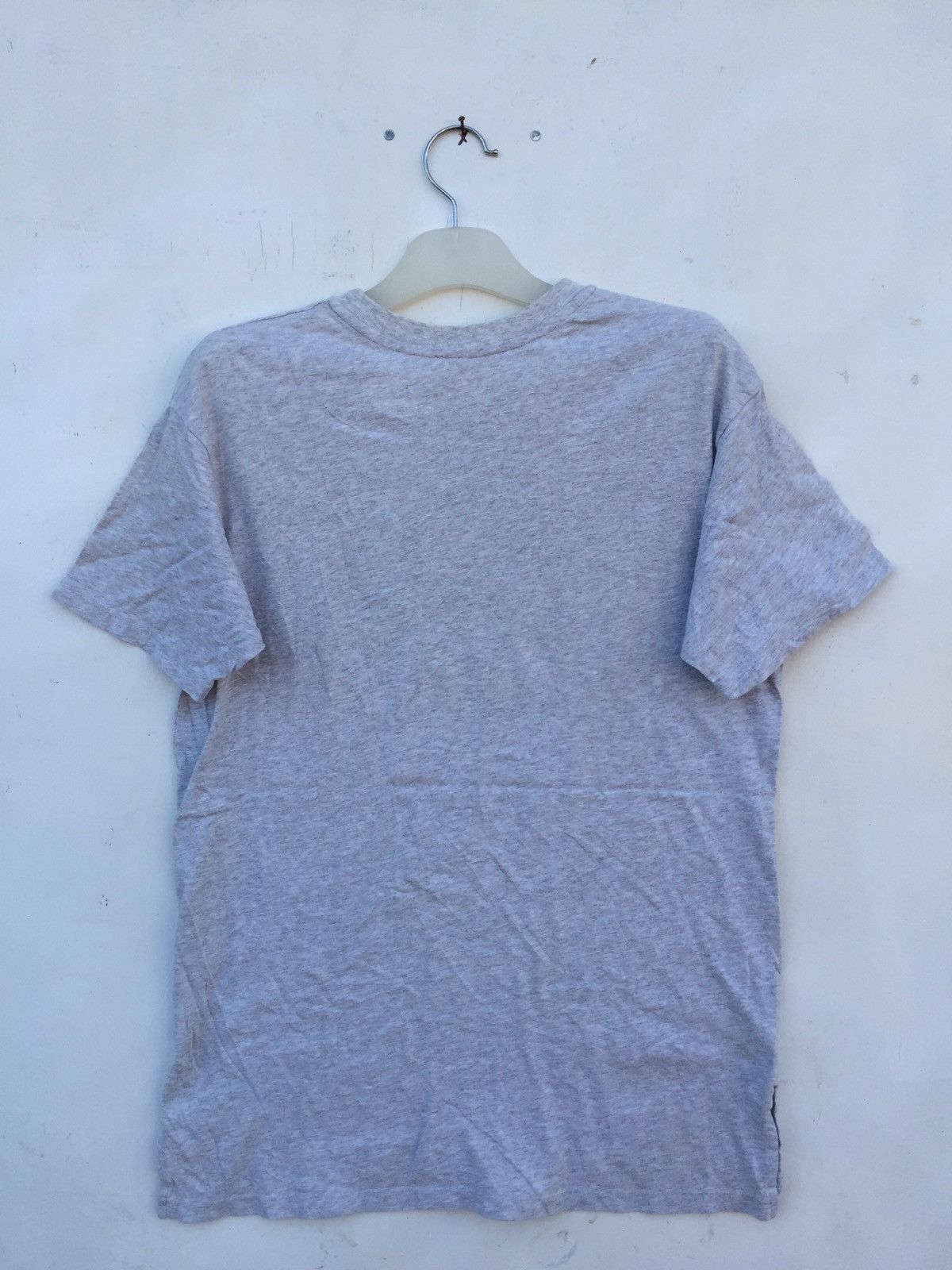 Uniqlo Uniqlo X Andre Saraira Big Logo Shirt Size US M / EU 48-50 / 2 - 2 Thumbnail