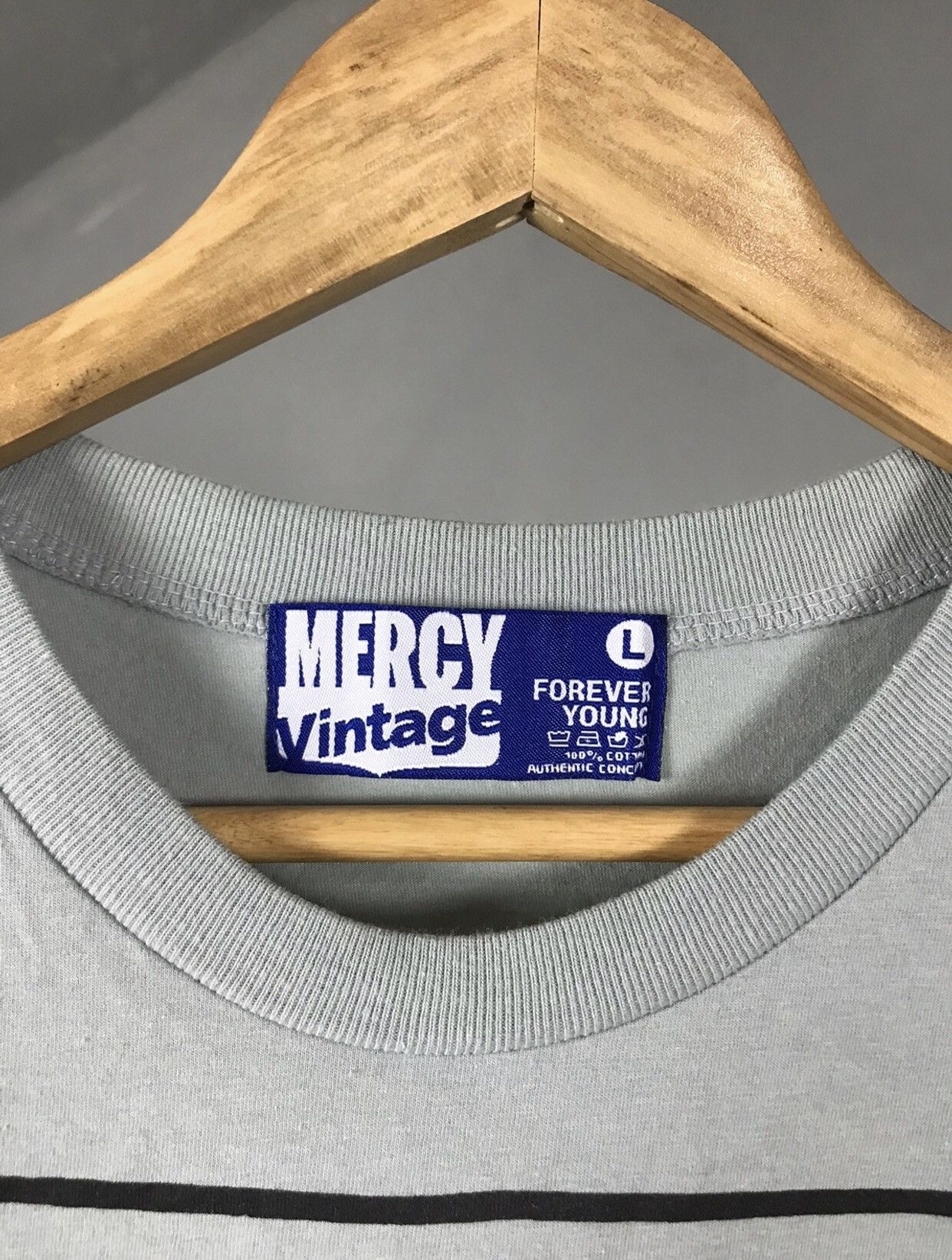 Anime Mercy Vintage Anima Tee Size US L / EU 52-54 / 3 - 3 Thumbnail