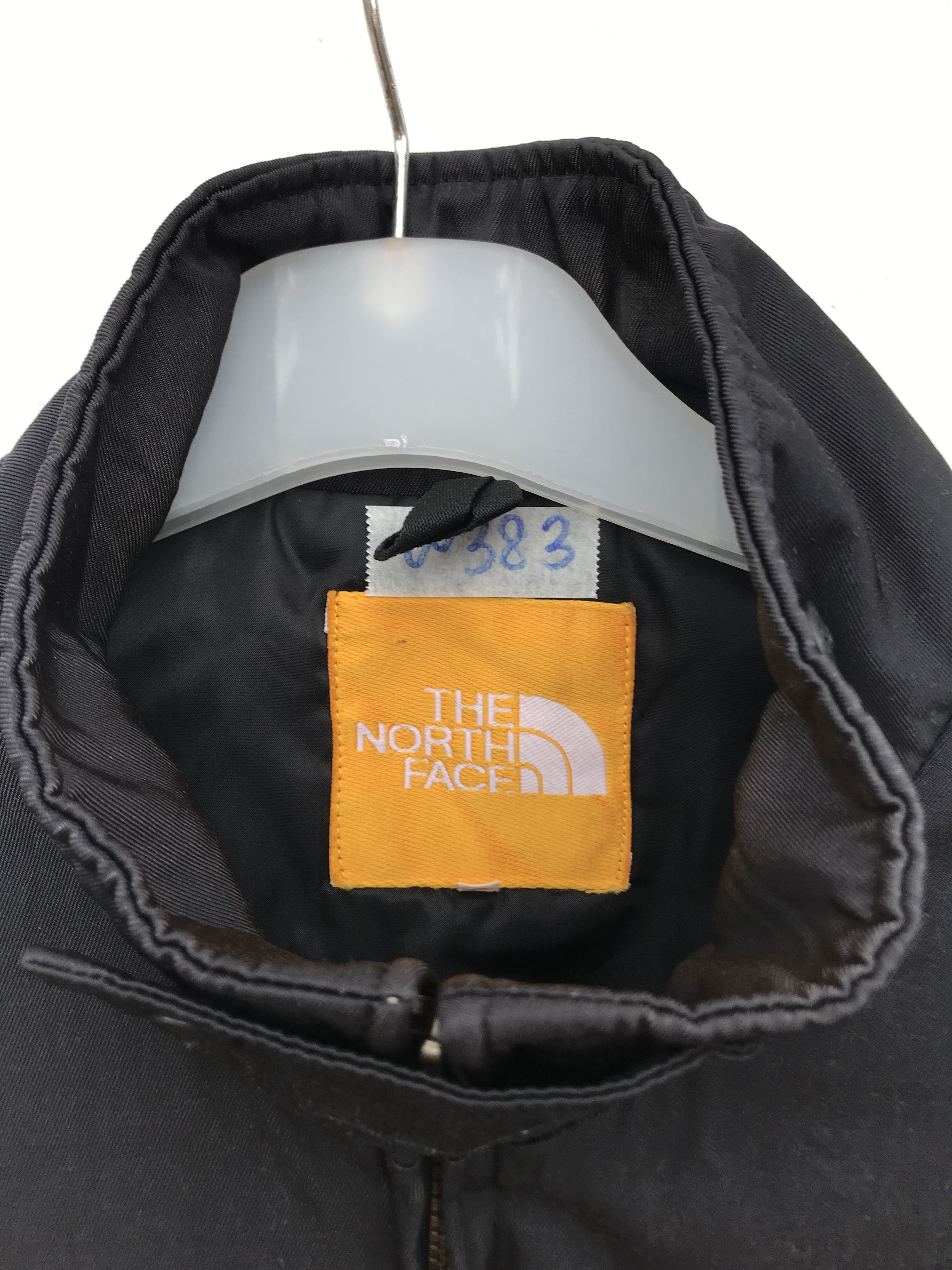 Japanese Brand THE NORTH FACE YELLOW MADE IN JAPAN LABEL BOMBER Size US L / EU 52-54 / 3 - 3 Thumbnail