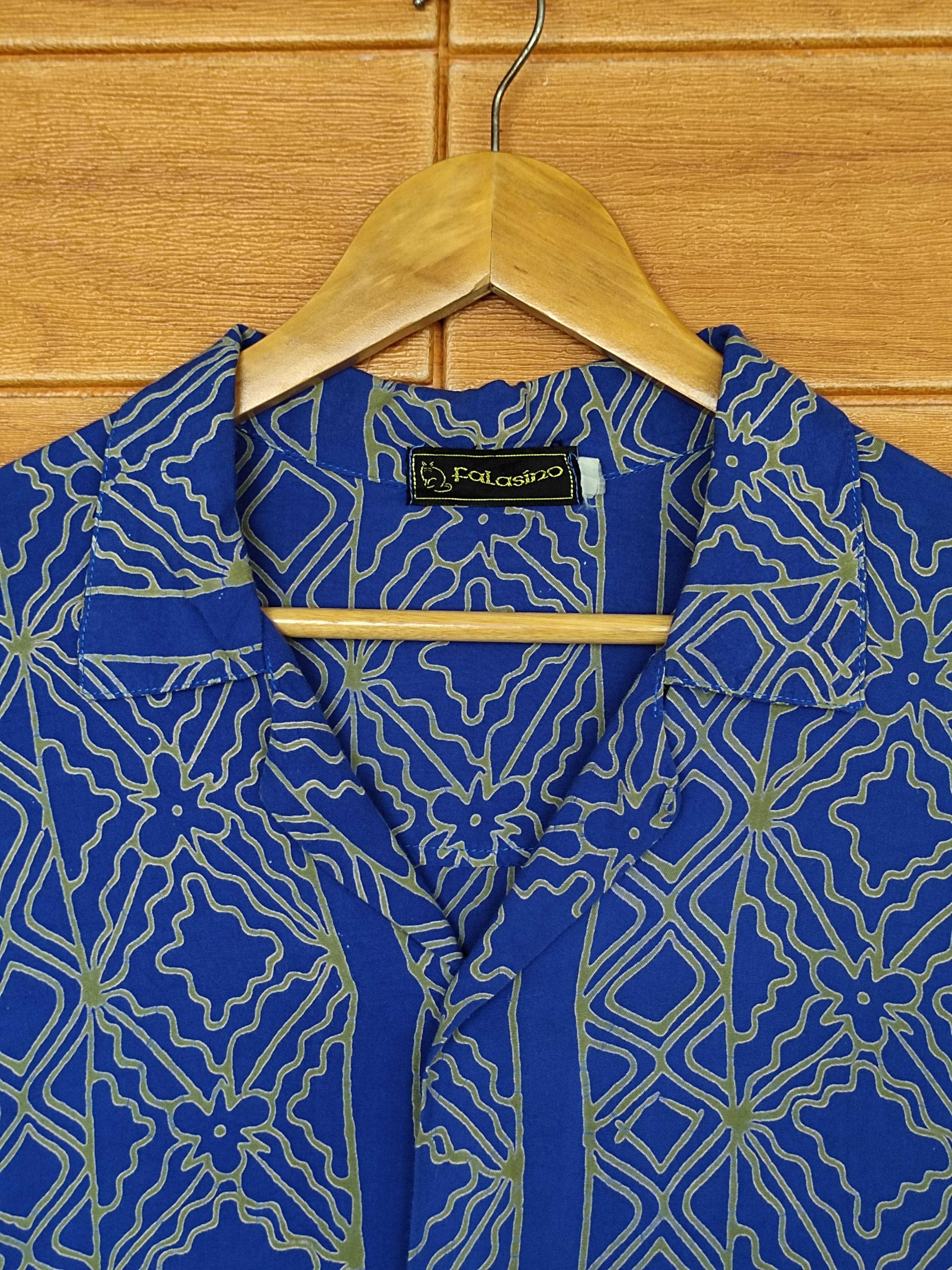 Japanese Brand Vintage Japanese Hawaiian Falasino Panel Abstract Rayon Size US L / EU 52-54 / 3 - 2 Thumbnail