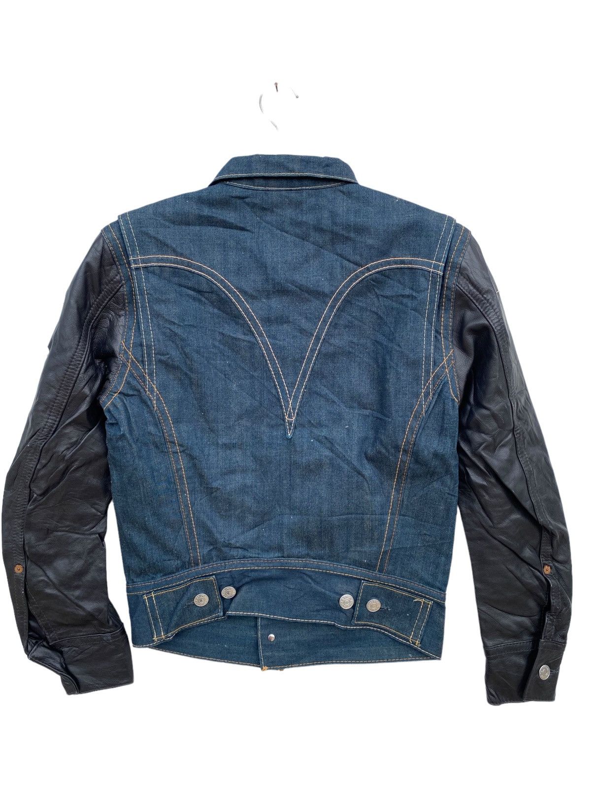 Levi's Levi’s RED Denim Jacket Size US M / EU 48-50 / 2 - 2 Thumbnail