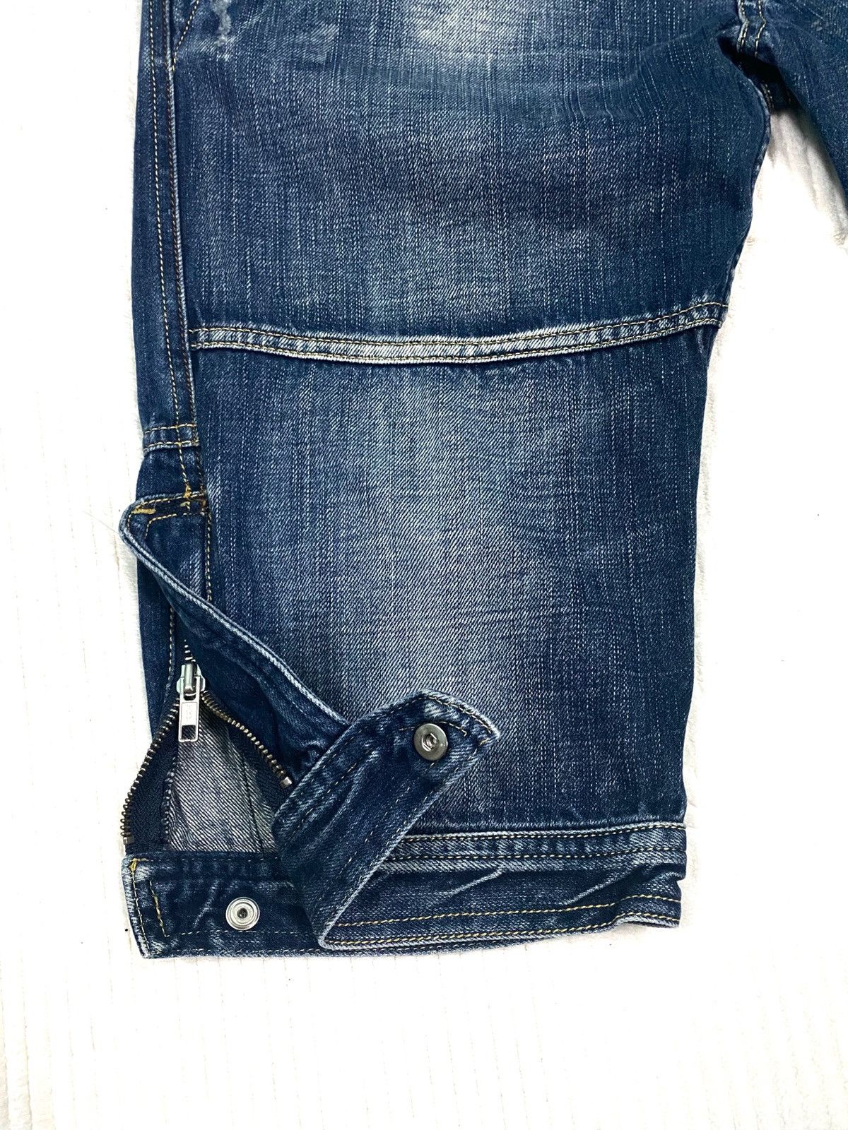 Diesel DISTRESSED DENIM SHORT MULTI POCKET by DIESEL Size US 30 / EU 46 - 7 Thumbnail