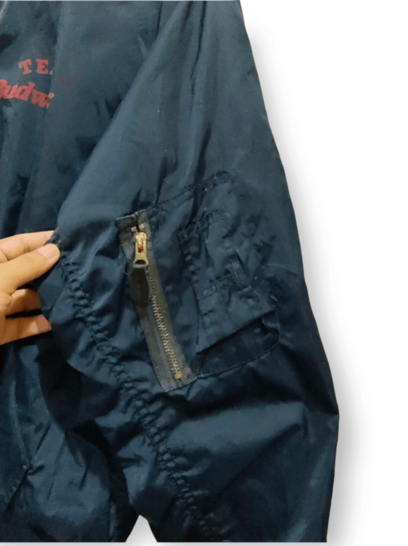 Budweiser × Japanese Brand Vintage Team Budweiser Reversible Bomber style Jacket Size US L / EU 52-54 / 3 - 6 Thumbnail