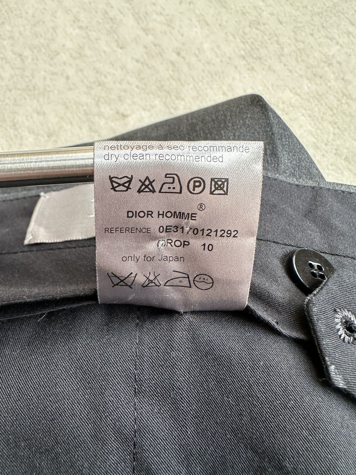 Dior AW10 Dior Homme grey notch lapel suit Grail Archive Size 42R - 22 Thumbnail