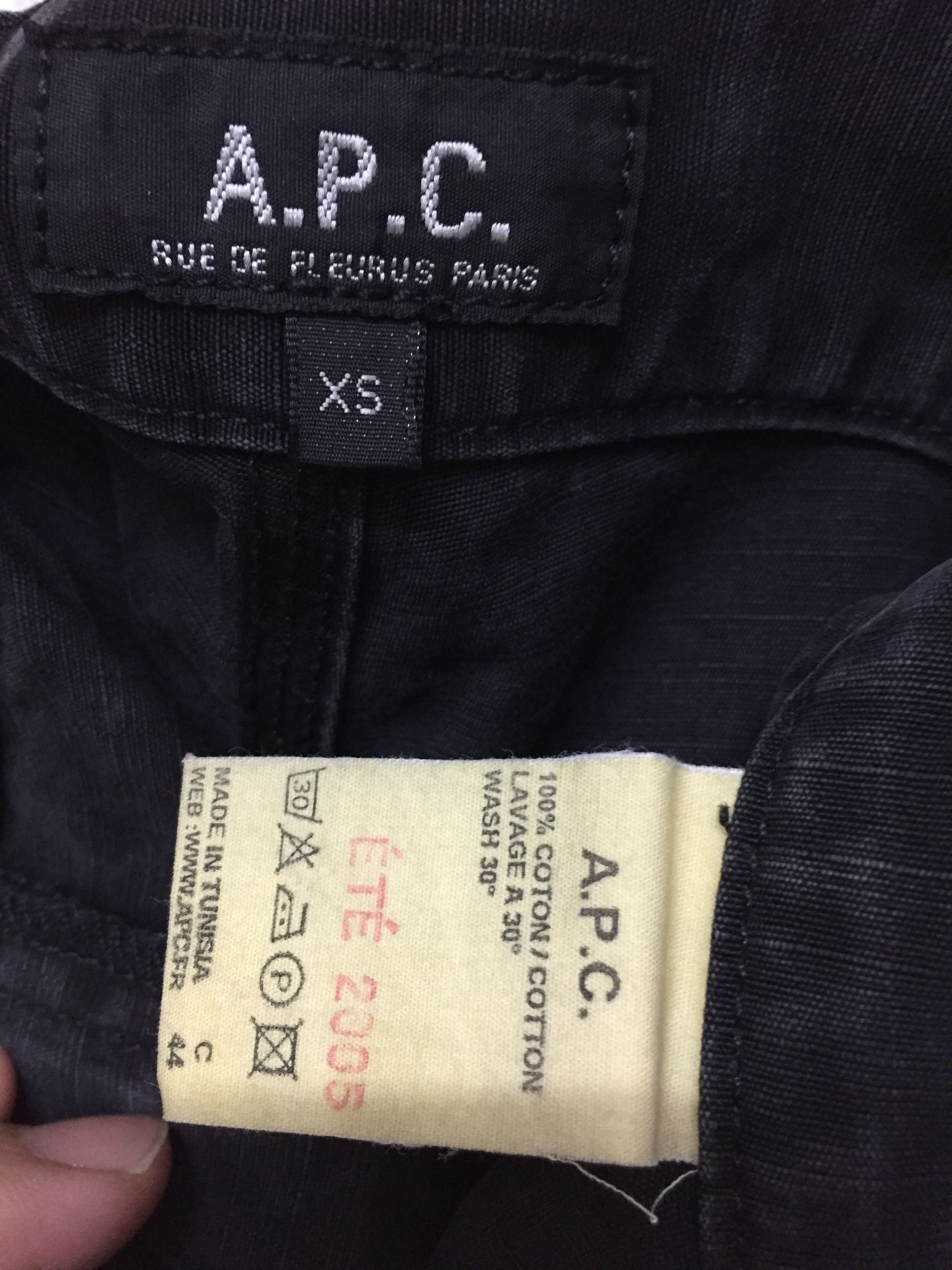 A.P.C. S/S 2005 Faded Black Paneled Knee crop pants Size US 29 - 13 Thumbnail