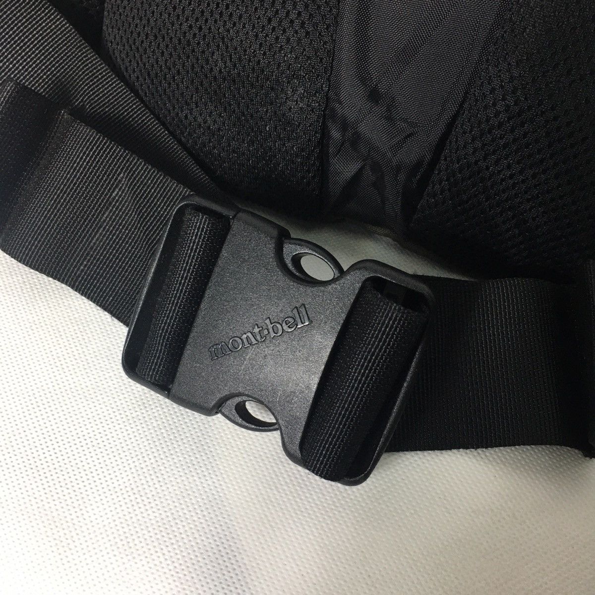 Montbell Montbell Tactical Multipocket Crossbody Waistbag Size ONE SIZE - 9 Thumbnail