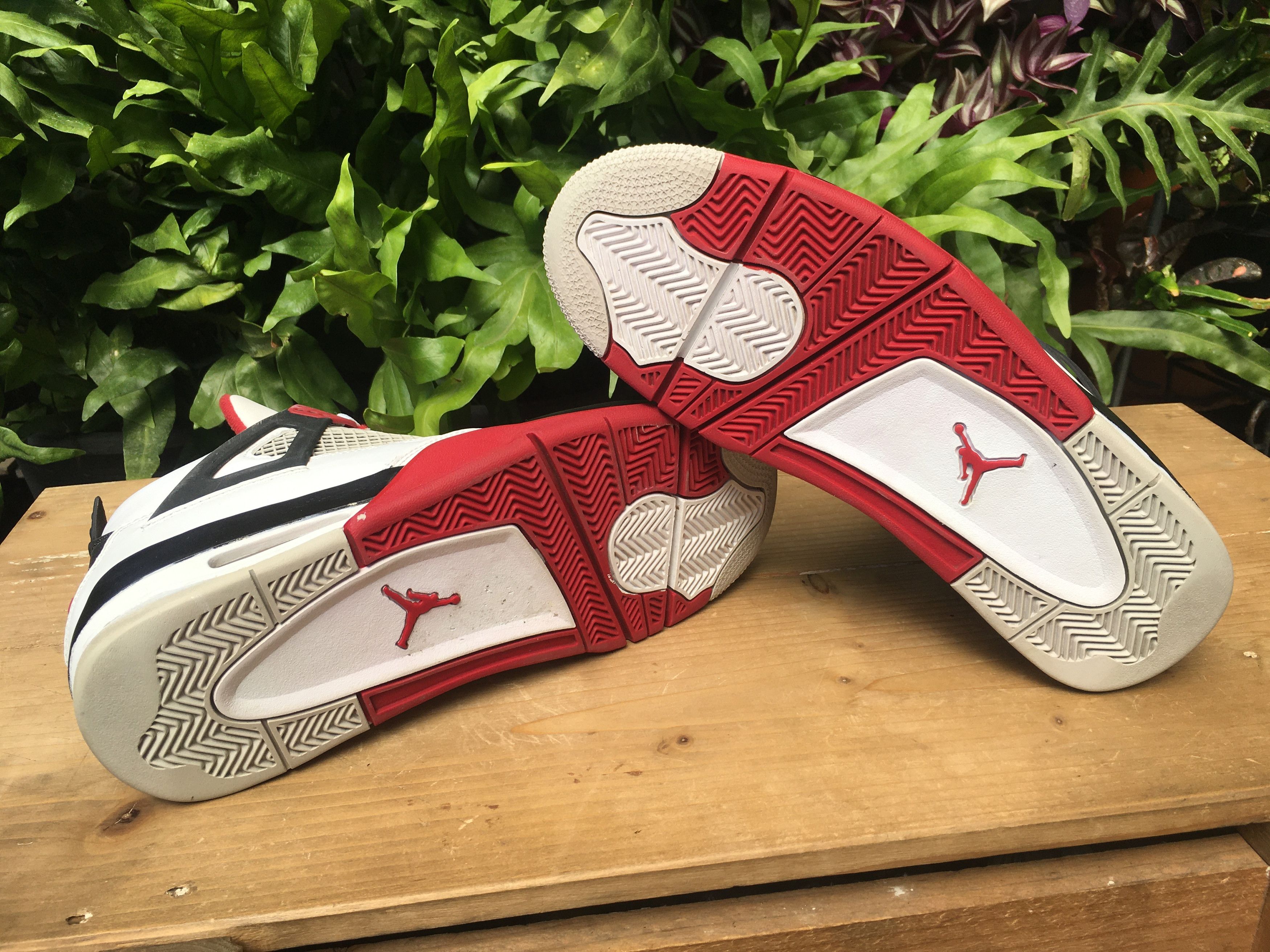 Jordan Brand × Nike 🔥 Nike Air Jordan 4 Retro Fire Red 2012 Size US 10.5 / EU 43-44 - 18 Thumbnail