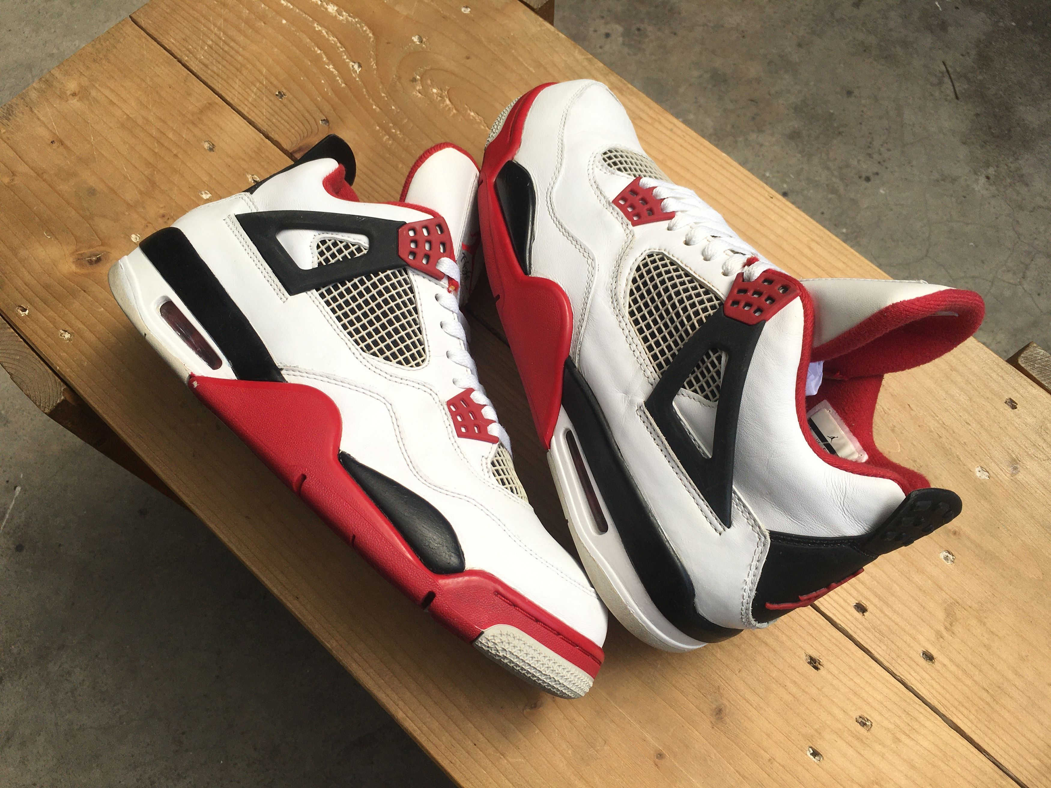 Jordan Brand × Nike 🔥 Nike Air Jordan 4 Retro Fire Red 2012 Size US 10.5 / EU 43-44 - 21 Thumbnail