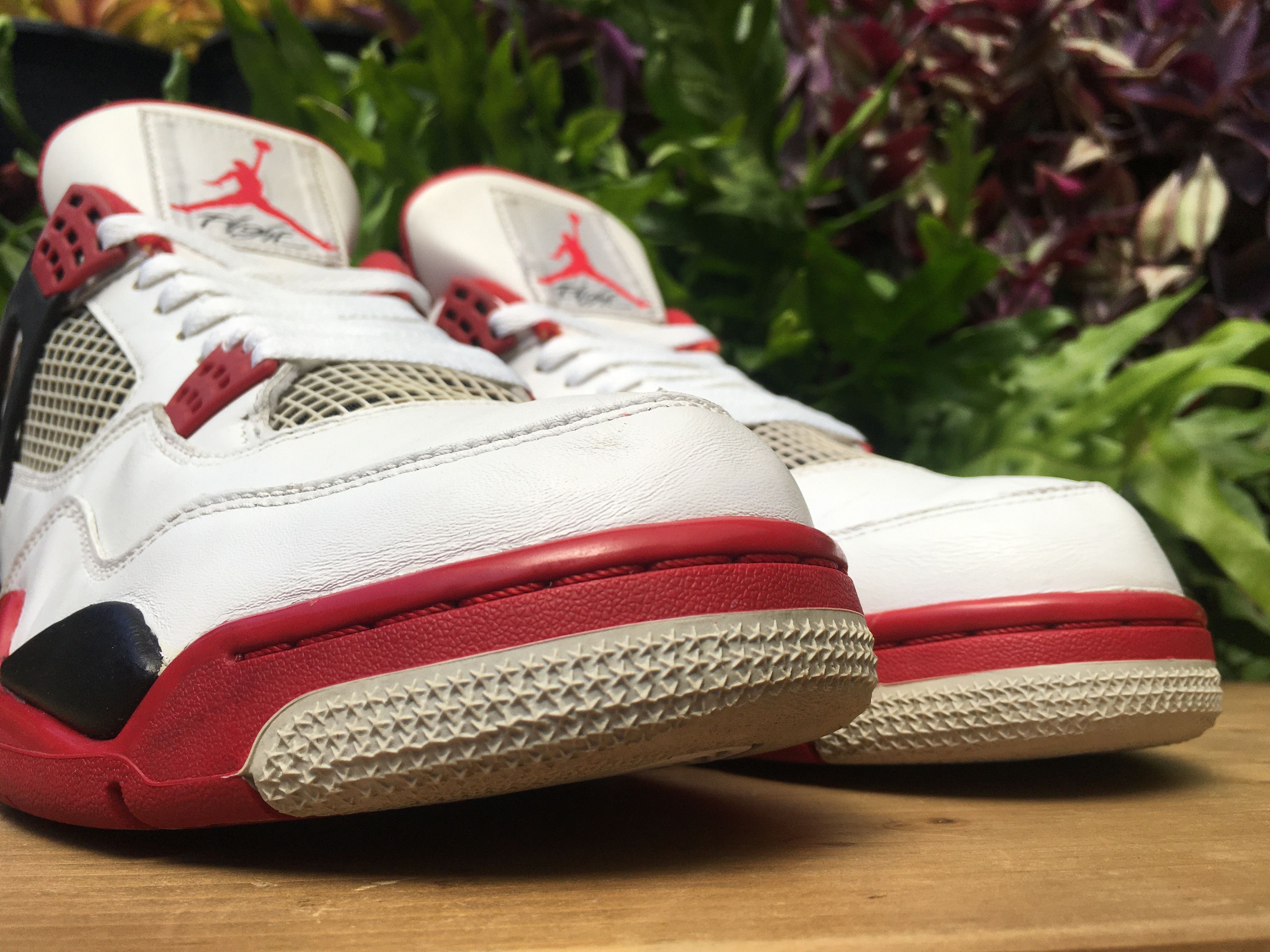 Jordan Brand × Nike 🔥 Nike Air Jordan 4 Retro Fire Red 2012 Size US 10.5 / EU 43-44 - 11 Thumbnail