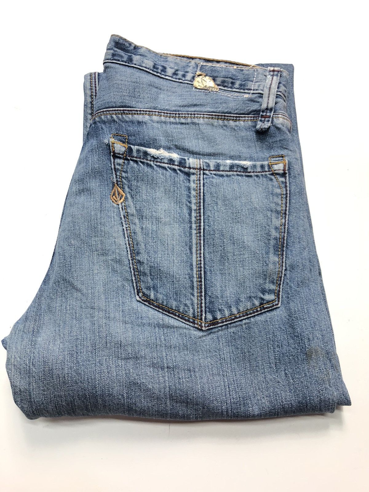 Vintage × Volcom VINTAGE VOLCOM DISTRESSED BLUE WASH DENIM Size US 30 / EU 46 - 18 Thumbnail