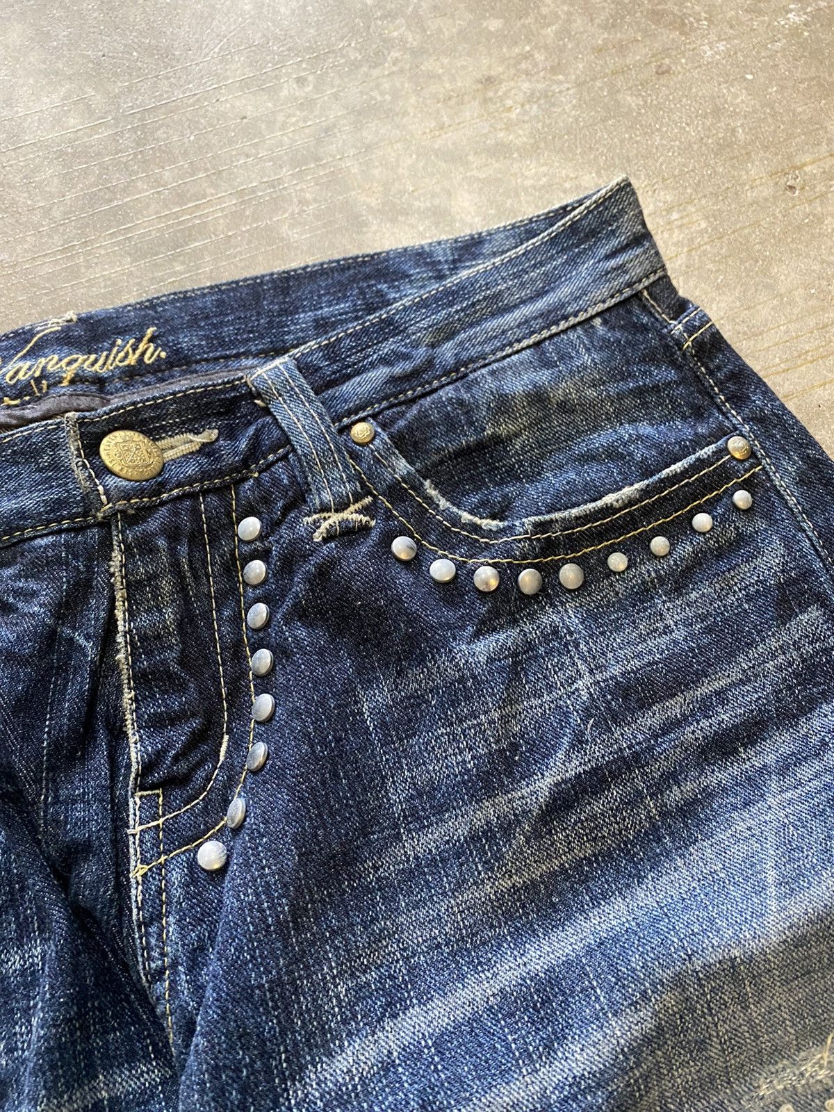 Vanquish Studded punk Distressed Denim Size US 31 - 8 Thumbnail