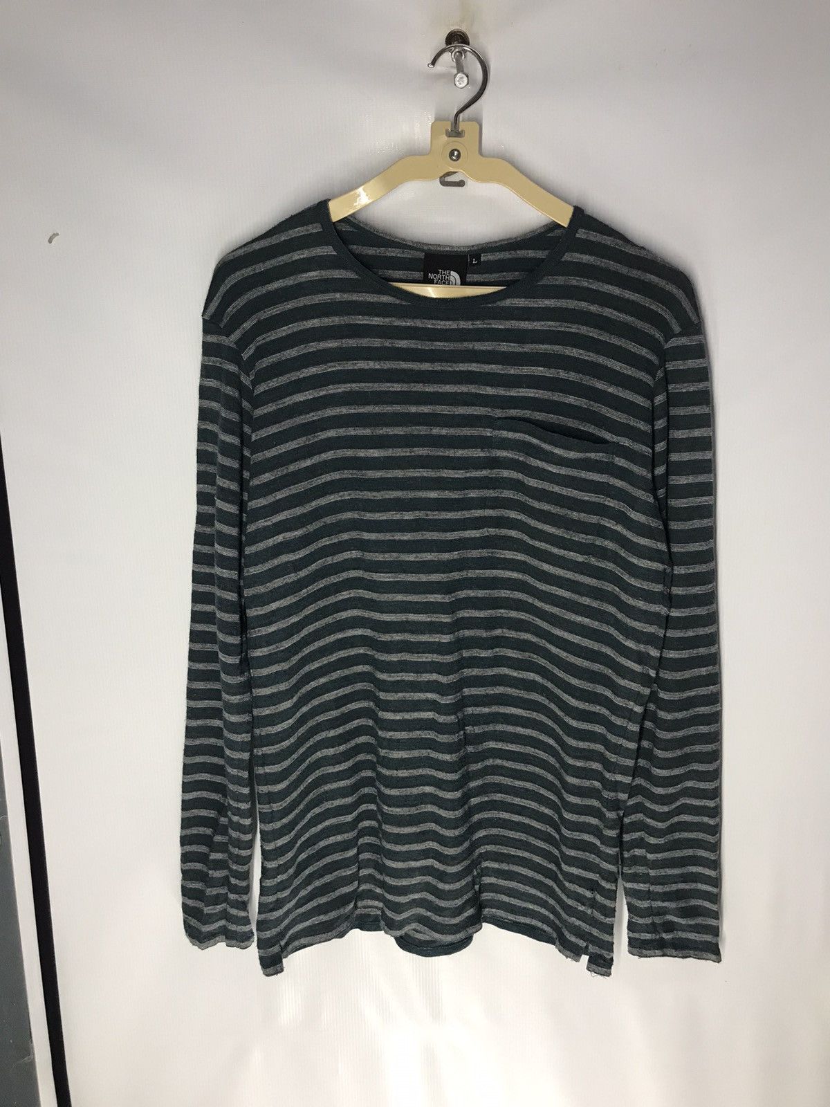 The North Face The north face stripe long sleeve shirt Size US M / EU 48-50 / 2 - 7 Thumbnail