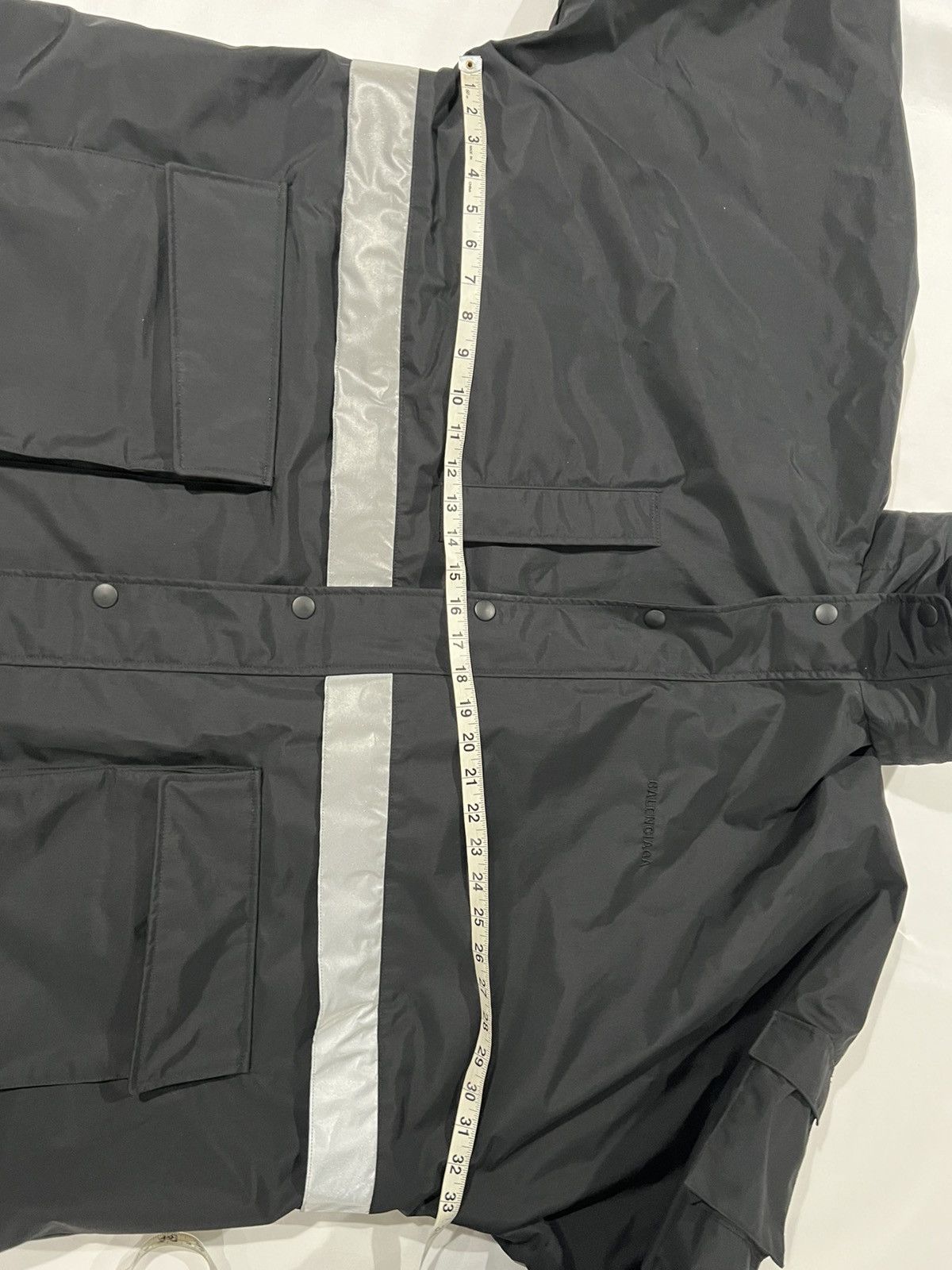 Balenciaga Balenciaga oversized reflective parka. 44/S. $2500 Size US S / EU 44-46 / 1 - 8 Thumbnail