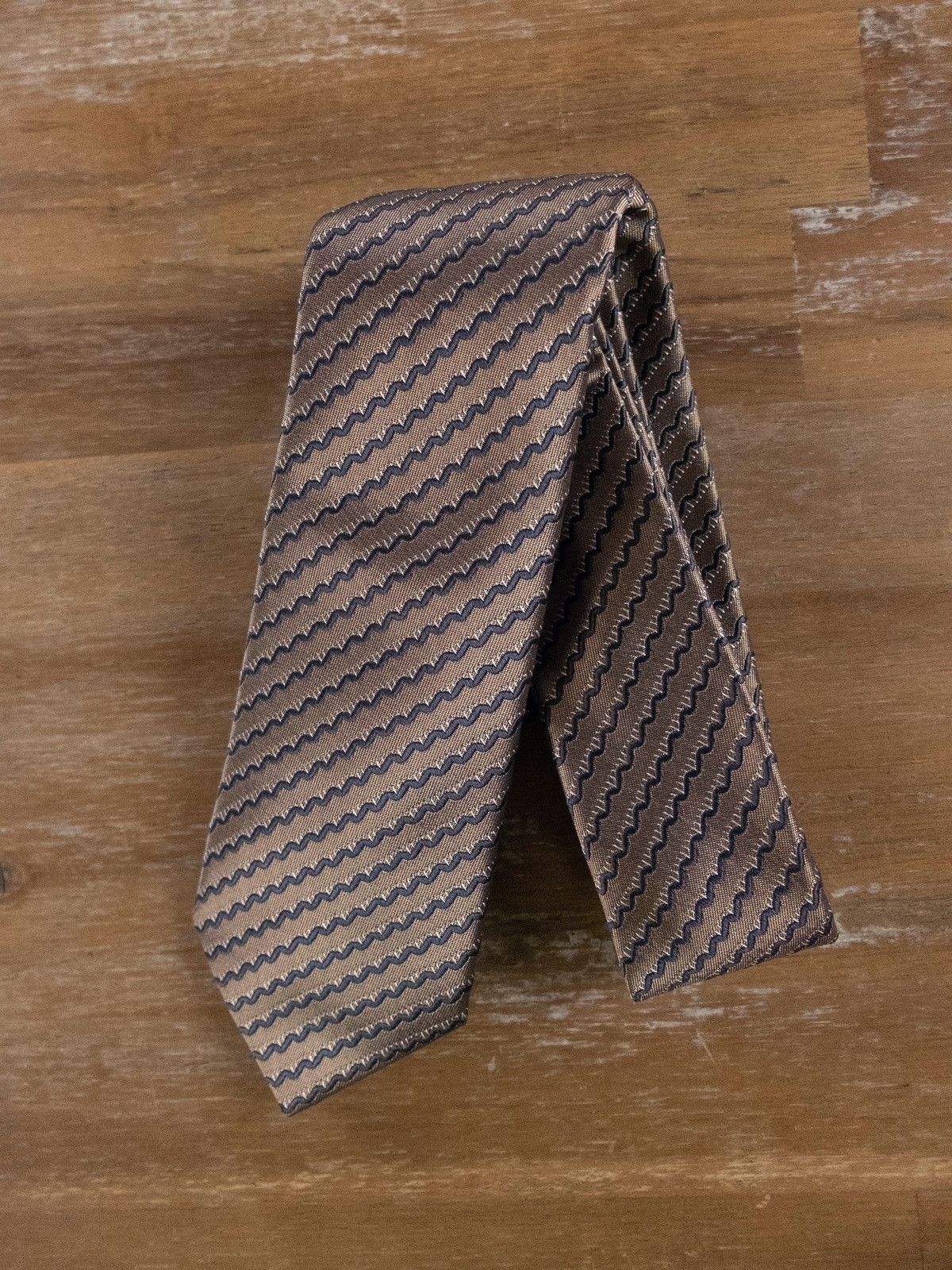 Lanvin LANVIN Paris bronze gold wavy striped silk tie authentic Size ONE SIZE - 1 Thumbnail