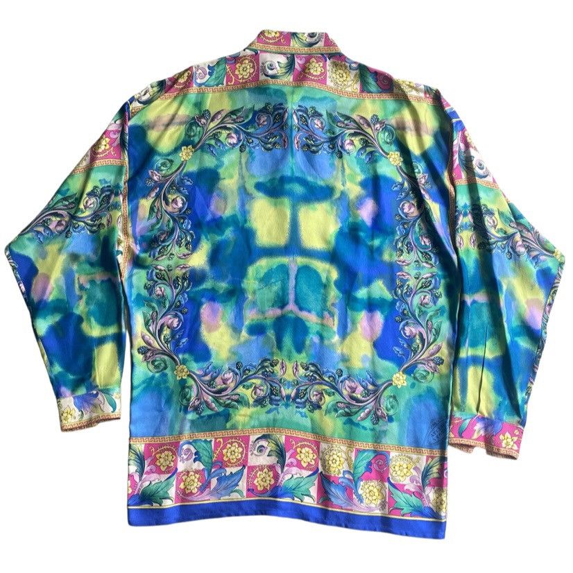 Versace Vintage 1994 Versace Silk Shirt Size US M / EU 48-50 / 2 - 2 Thumbnail
