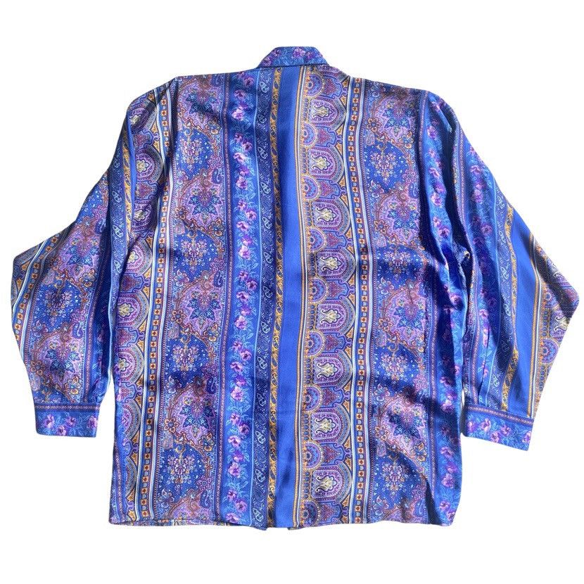 Versace Vintage 90’s V2 Versace Paisley Print Silk Shirt Size US L / EU 52-54 / 3 - 2 Thumbnail