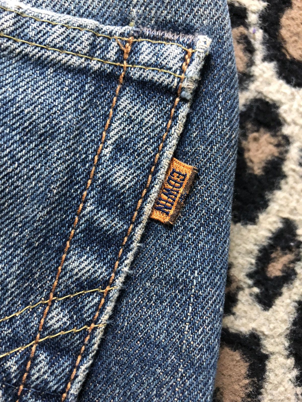 Edwin × Vintage VINTAGE SELVEDGE EDWIN 505x BLUE WASH DISTRESSED DENIM Size US 29 - 11 Thumbnail