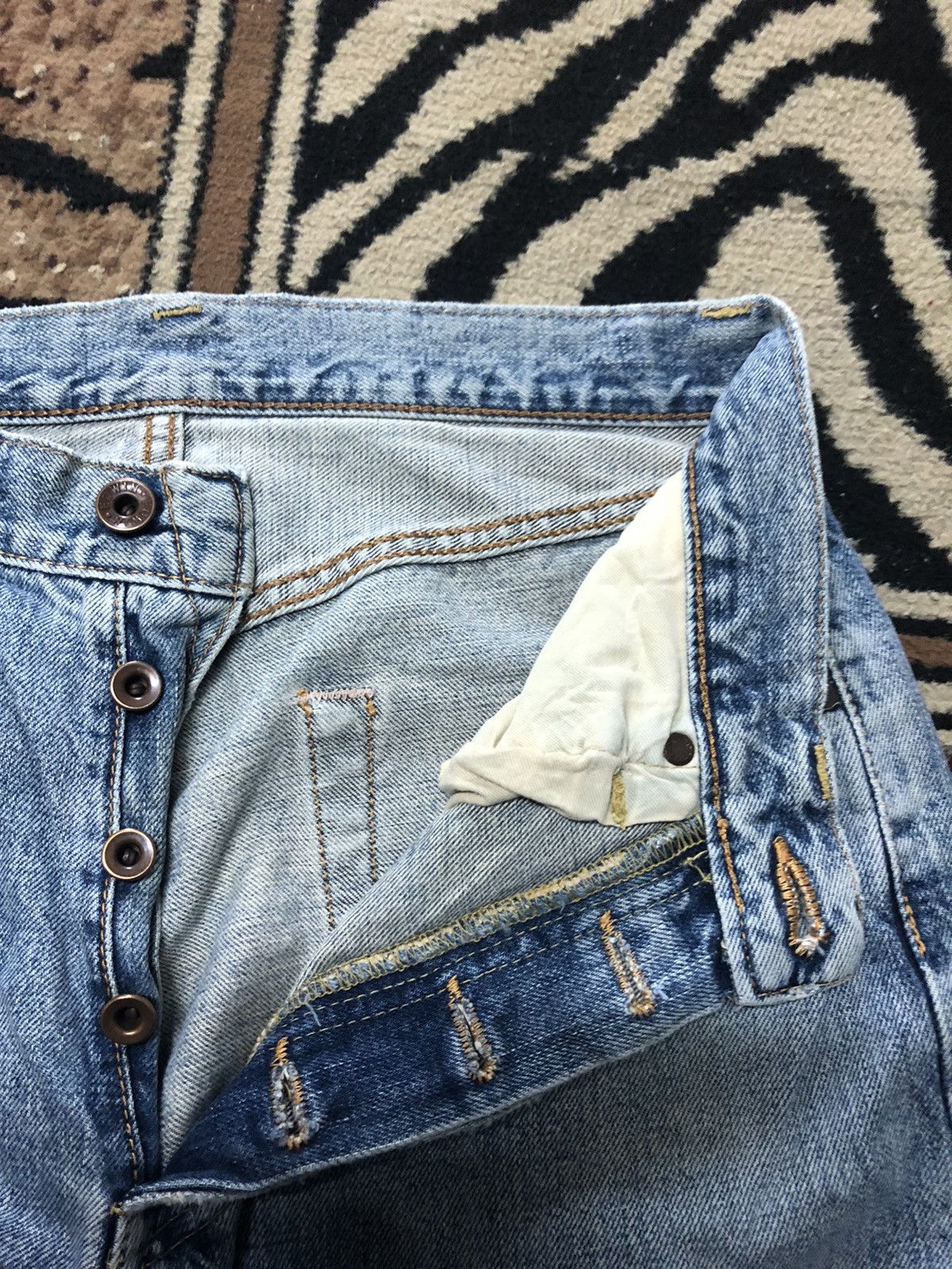 Edwin × Vintage VINTAGE SELVEDGE EDWIN 505 BLUE WASH DISTRESSED DENIM Size US 29 - 6 Thumbnail