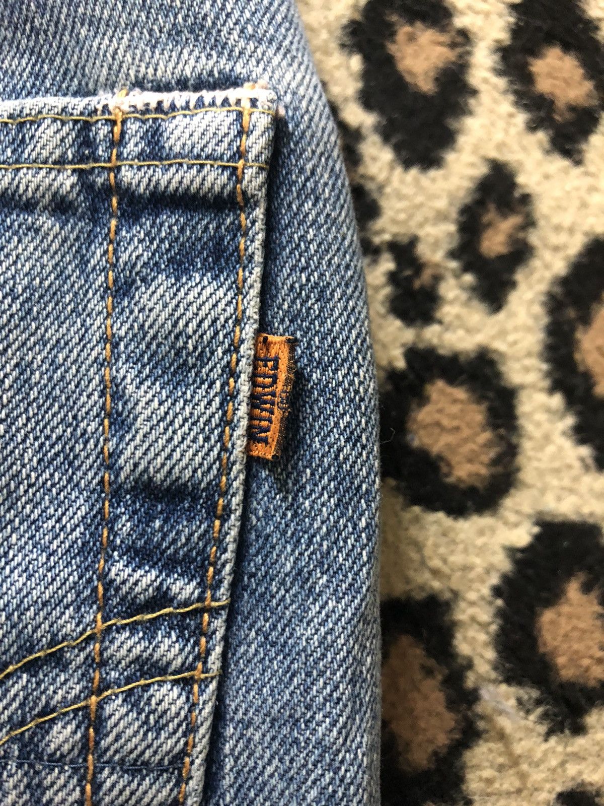 Edwin × Vintage VINTAGE SELVEDGE EDWIN 505 BLUE WASH DISTRESSED DENIM Size US 29 - 11 Thumbnail