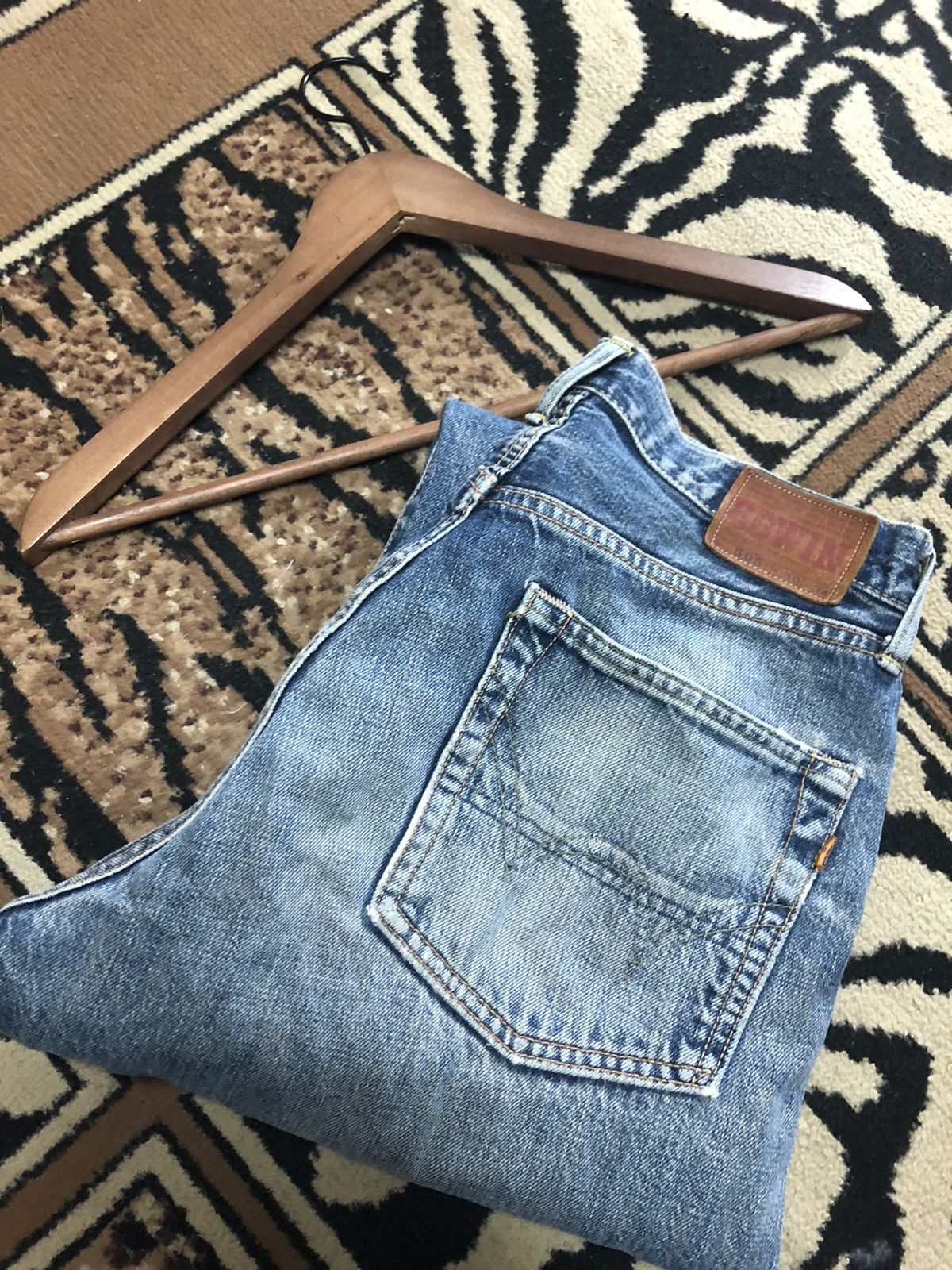 Edwin × Vintage VINTAGE SELVEDGE EDWIN 505 BLUE WASH DISTRESSED DENIM Size US 30 / EU 46 - 17 Thumbnail